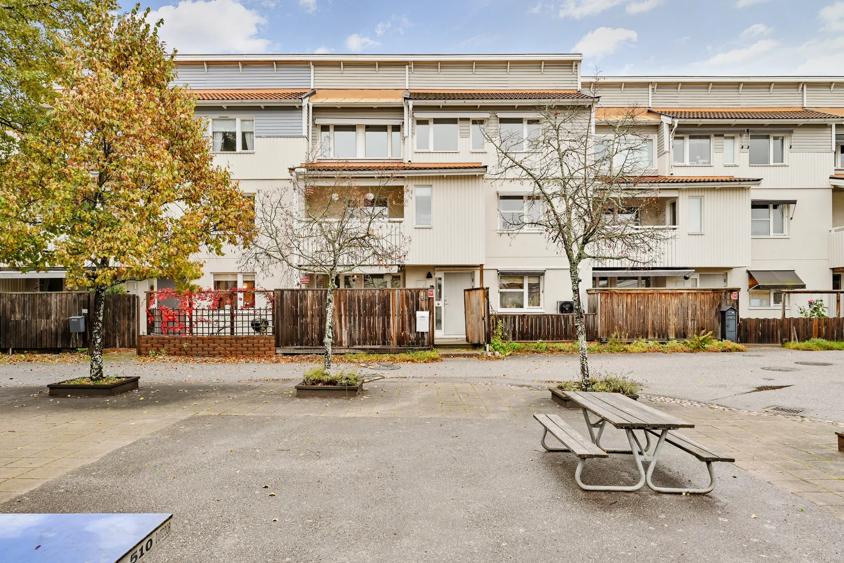 Radhus, Starrgränd 24, Viby, Sollentuna