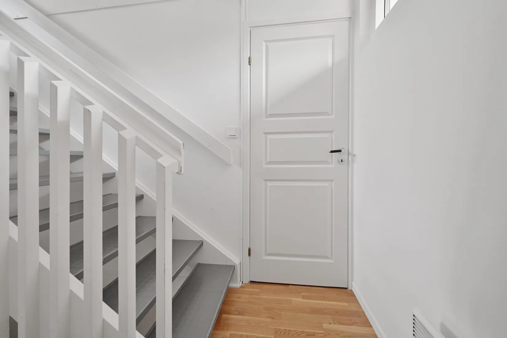 Radhus, Starrgränd 24, Viby, Sollentuna