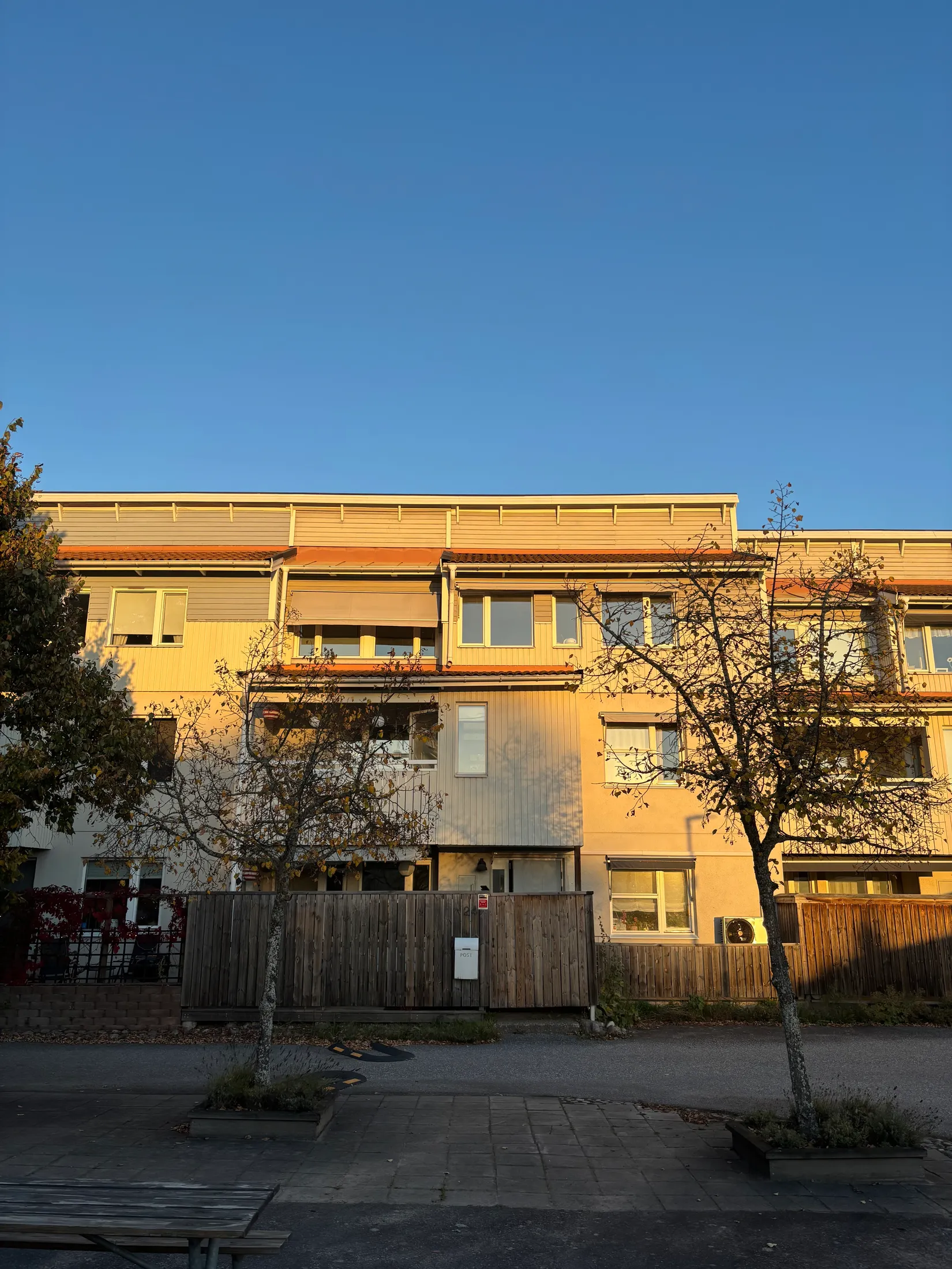 Radhus, Starrgränd 24, Viby, Sollentuna