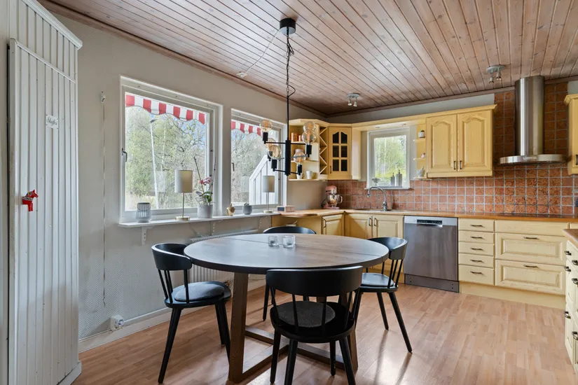 Villa, Västra Säbygatan 24, Ekebyholm, Kungsör