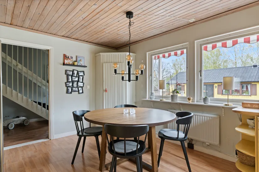 Villa, Västra Säbygatan 24, Ekebyholm, Kungsör