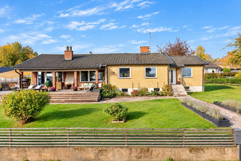 Villa, Sjövägen 1, Hanken, Karlsborg