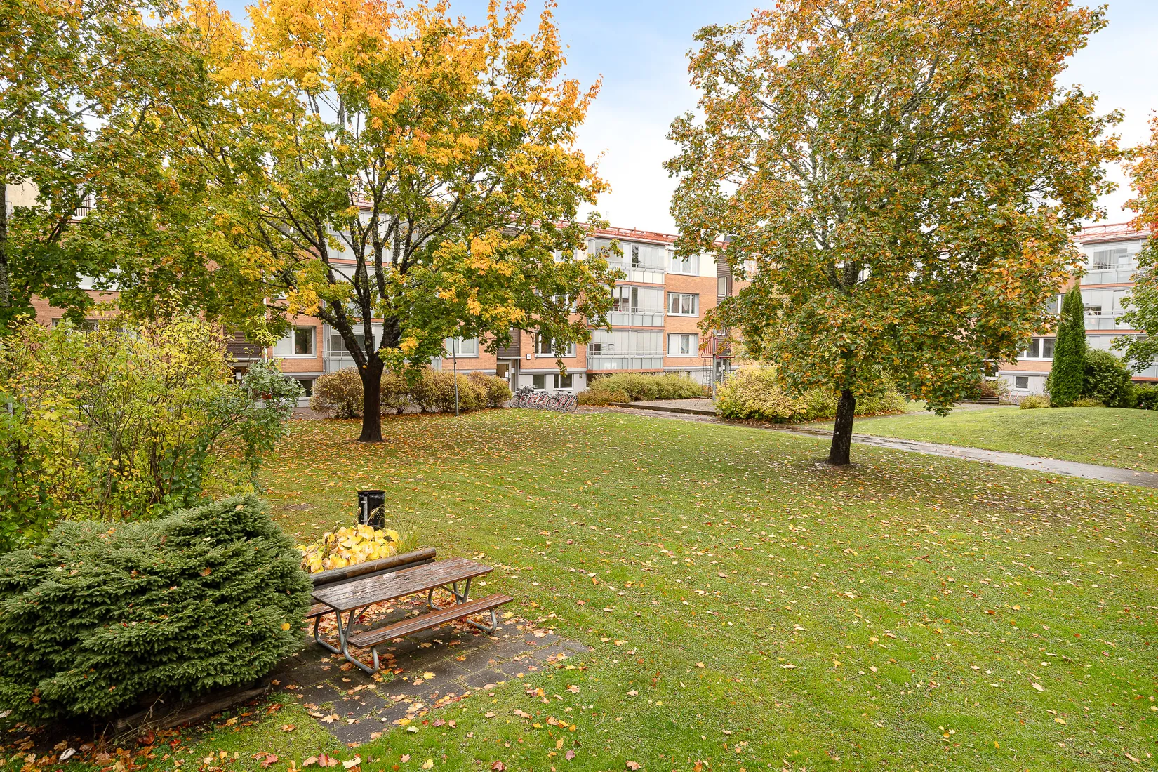 Bostadsrätt, Lövhagsgatan 19, Råby, Västerås