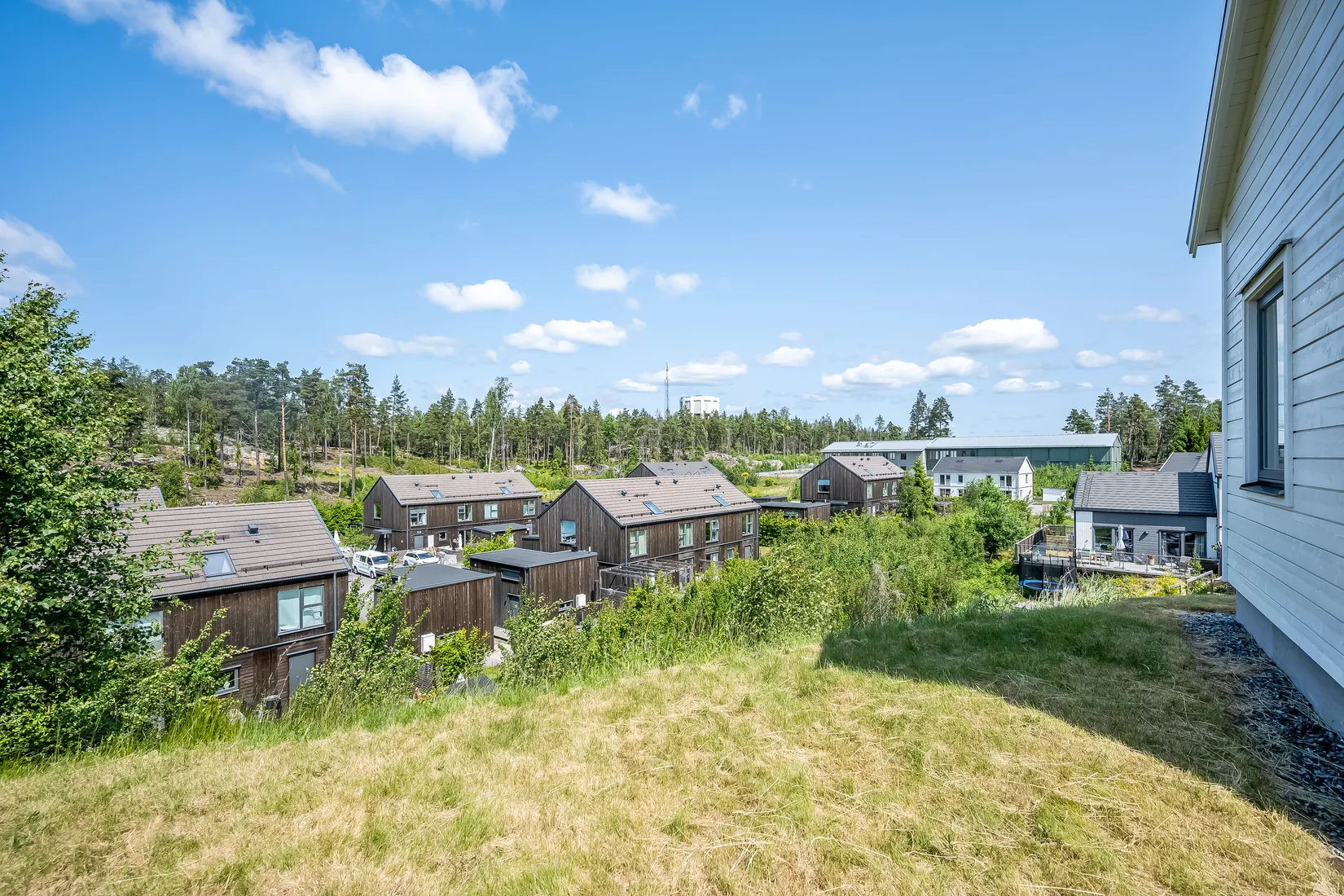 Radhus, Klavebacken 21C, Länna, Huddinge