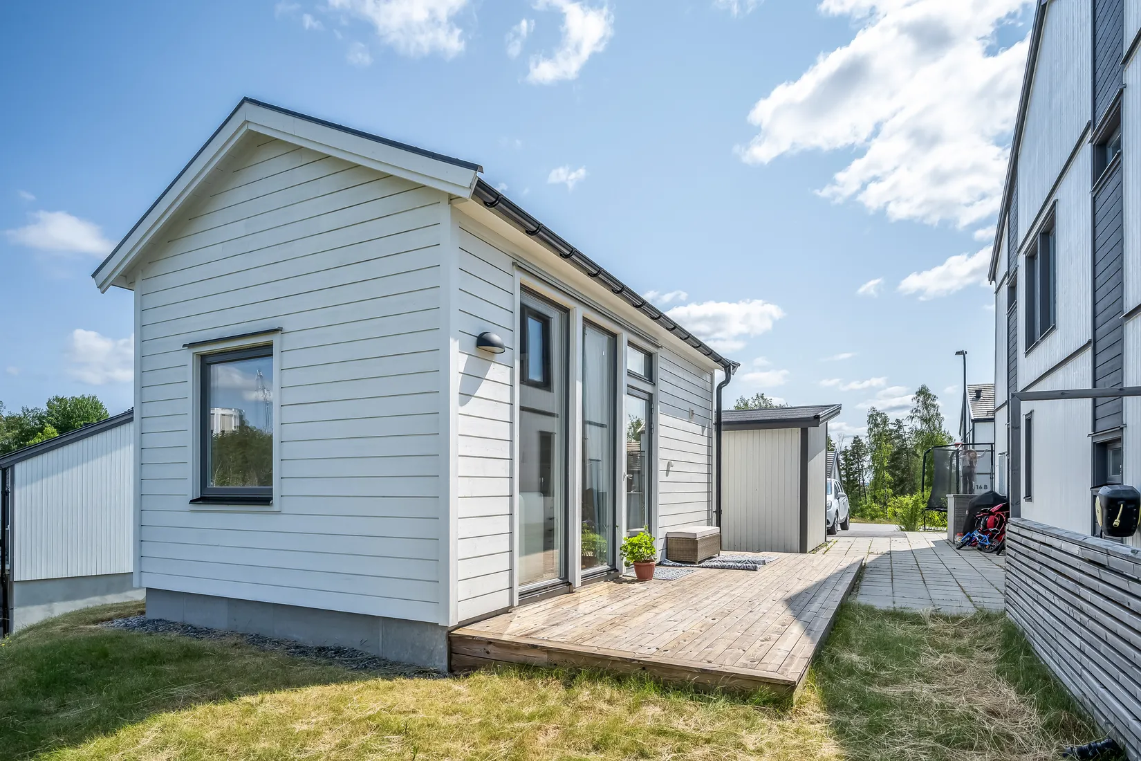 Radhus, Klavebacken 21C, Länna, Huddinge