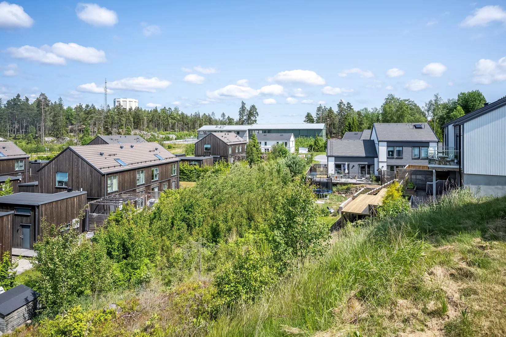 Radhus, Klavebacken 21C, Länna, Huddinge
