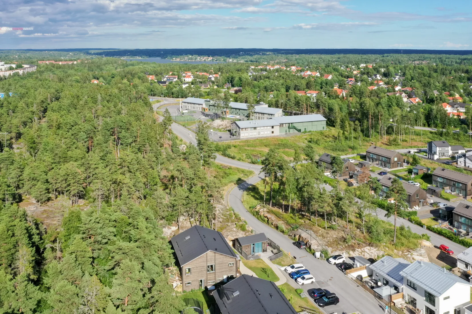 Radhus, Klavebacken 21C, Länna, Huddinge
