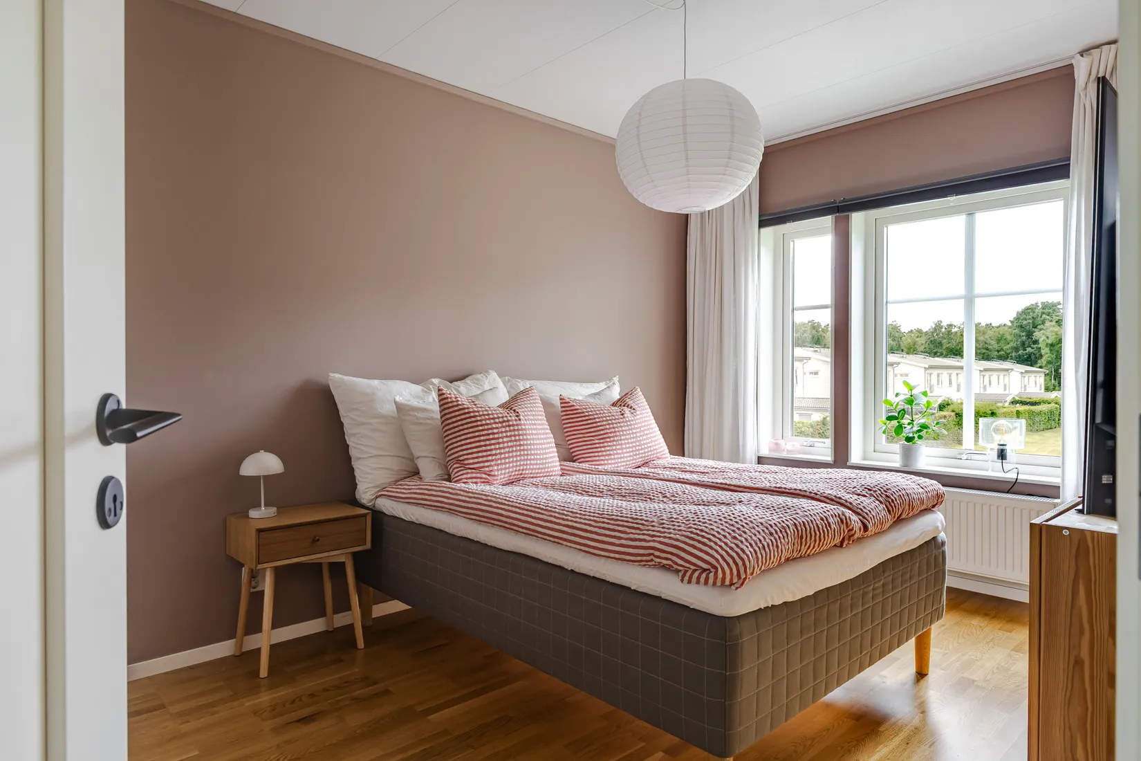 Radhus, Sunes väg 13B, Skrea, Falkenberg