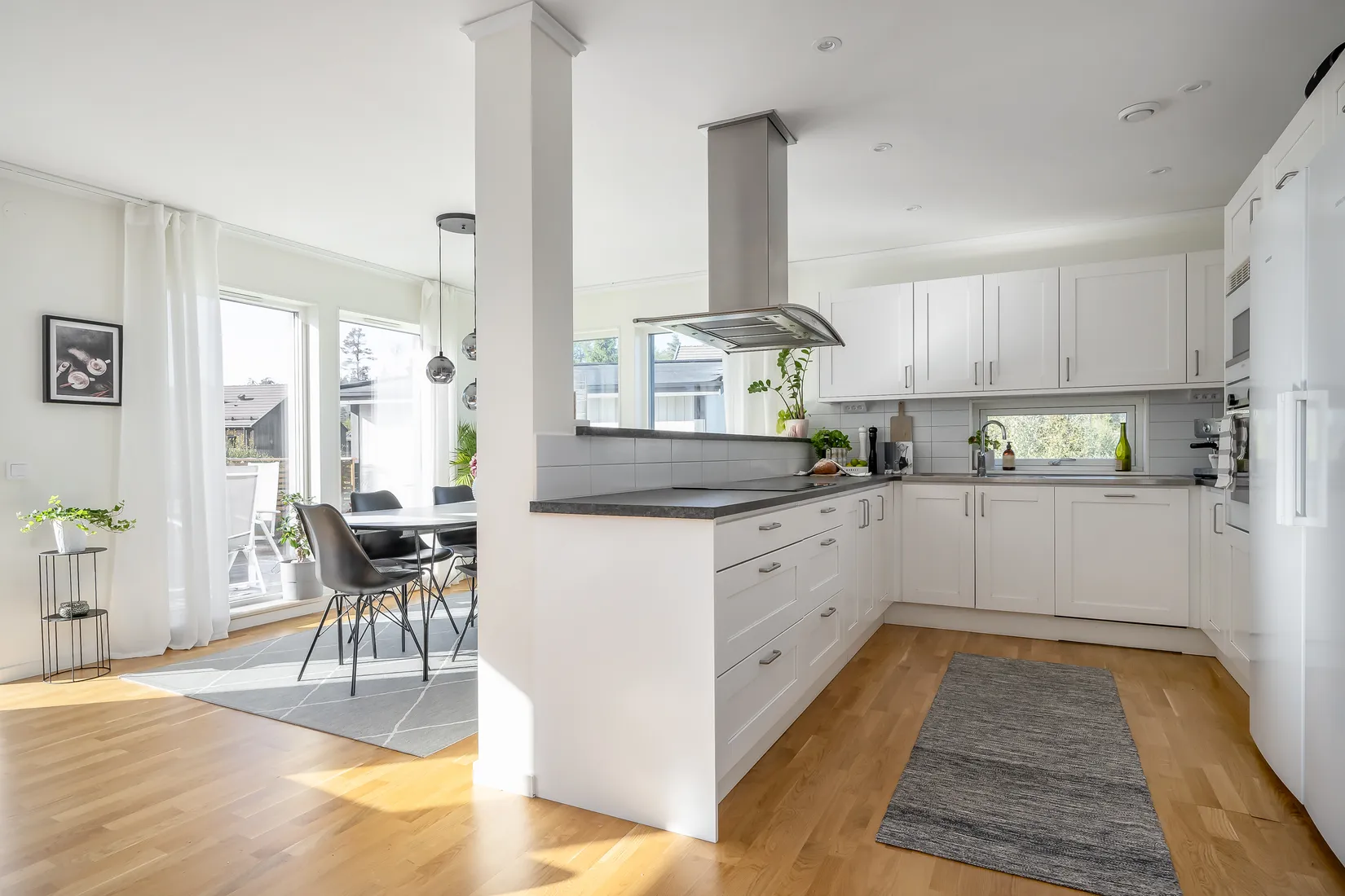 Bostadsrätt, Björnvägen 13C, Länna, Huddinge