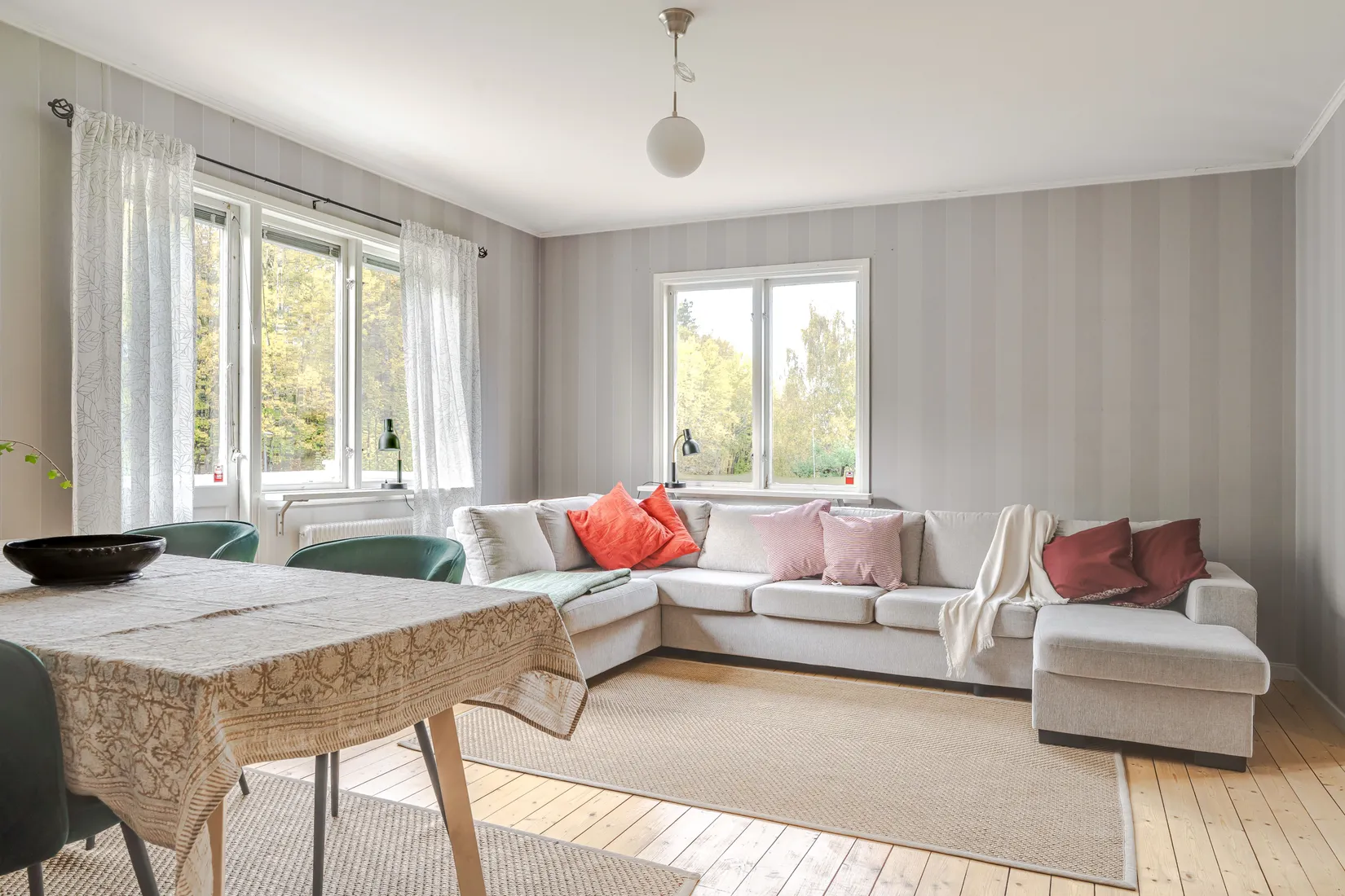 Villa, Hyltingevägen 11, Malmköping, Flen