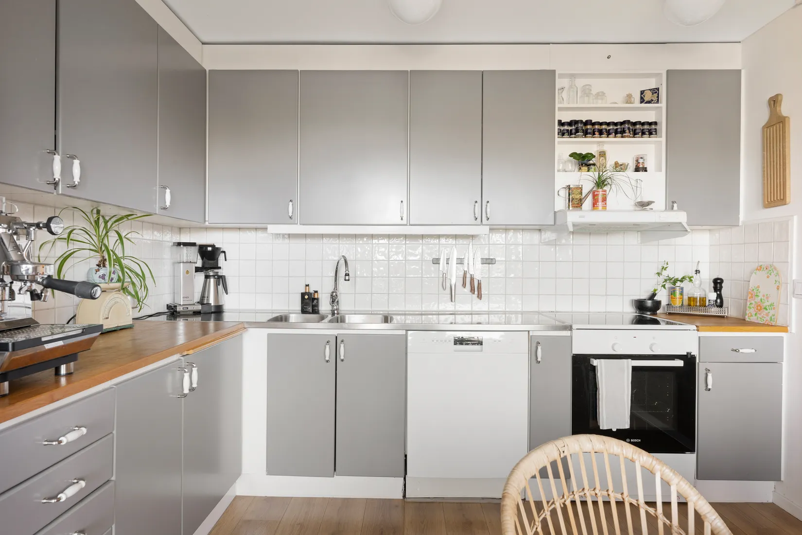 Bostadsrätt, Luftskeppsgatan 5, 3tr, Skarpnäck, Stockholm