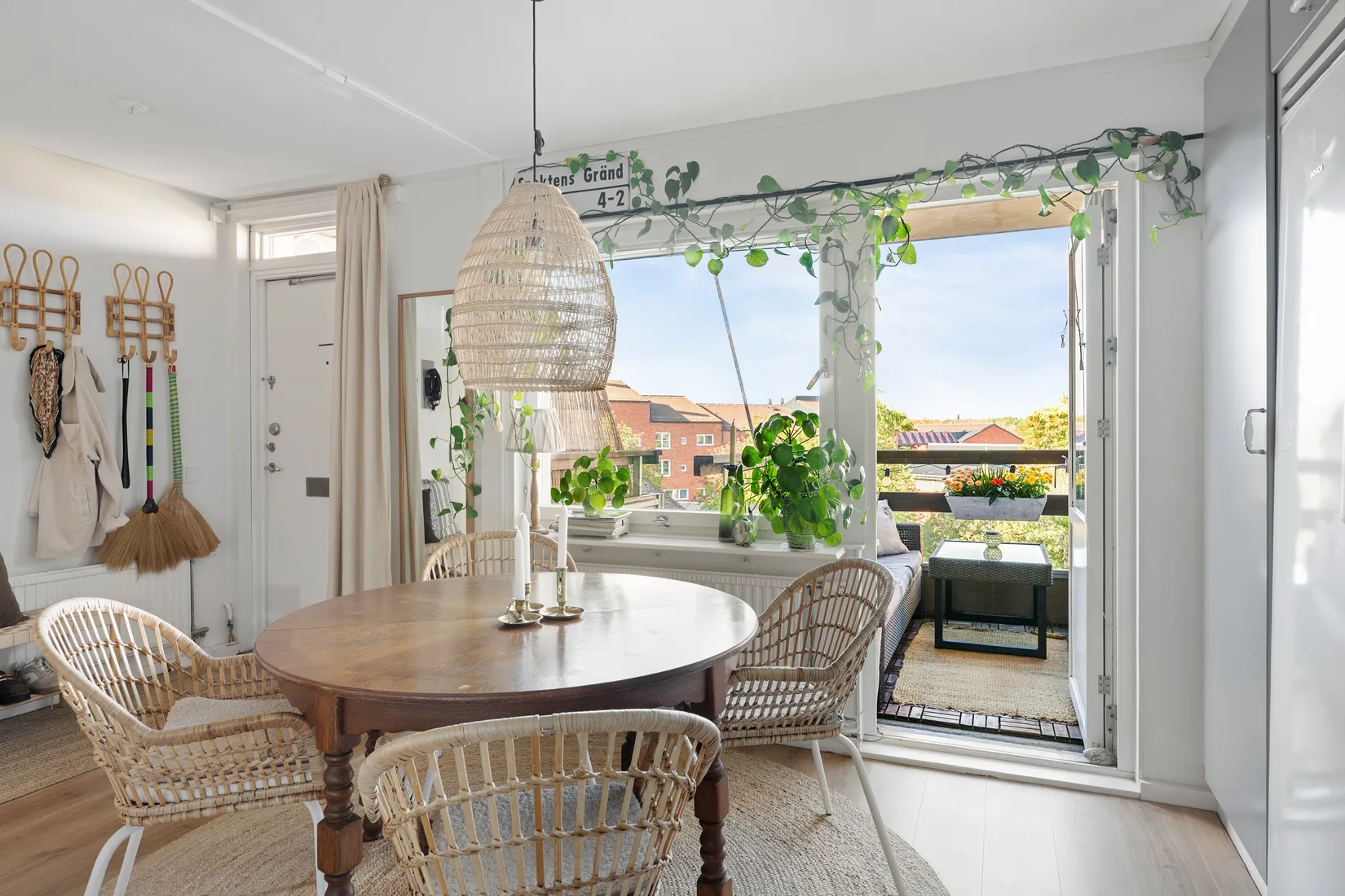 Bostadsrätt, Luftskeppsgatan 5, 3tr, Skarpnäck, Stockholm