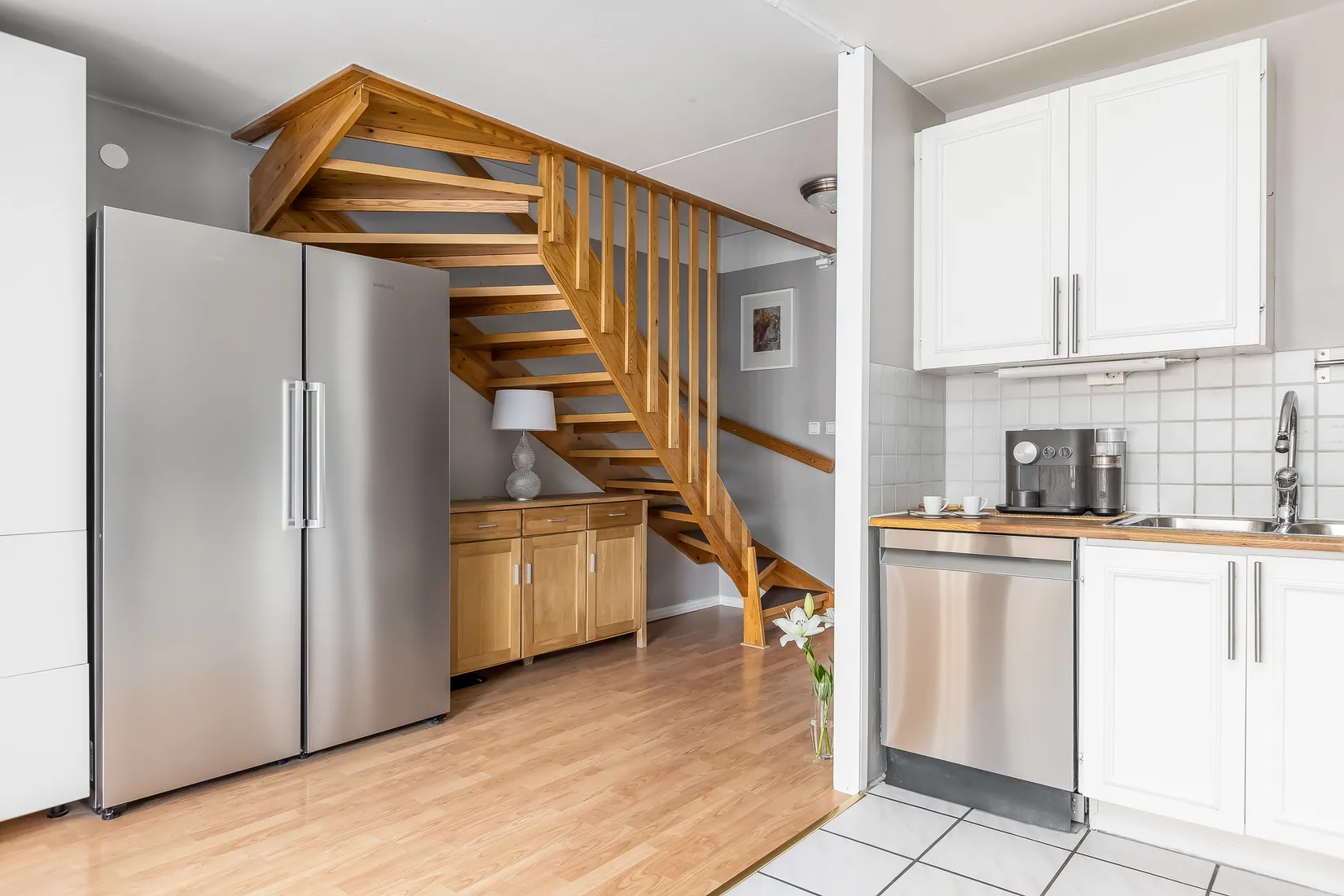 Radhus, Klangvägen 11, Skogås, Huddinge