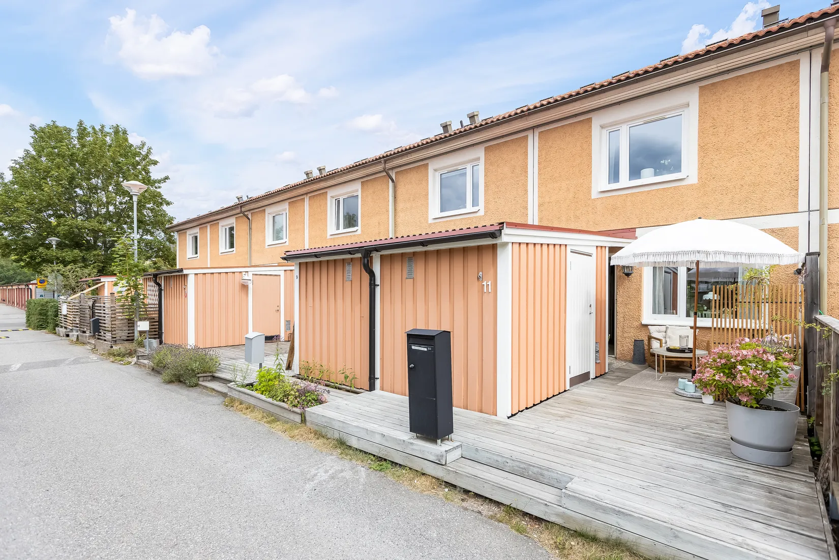 Radhus, Klangvägen 11, Skogås, Huddinge