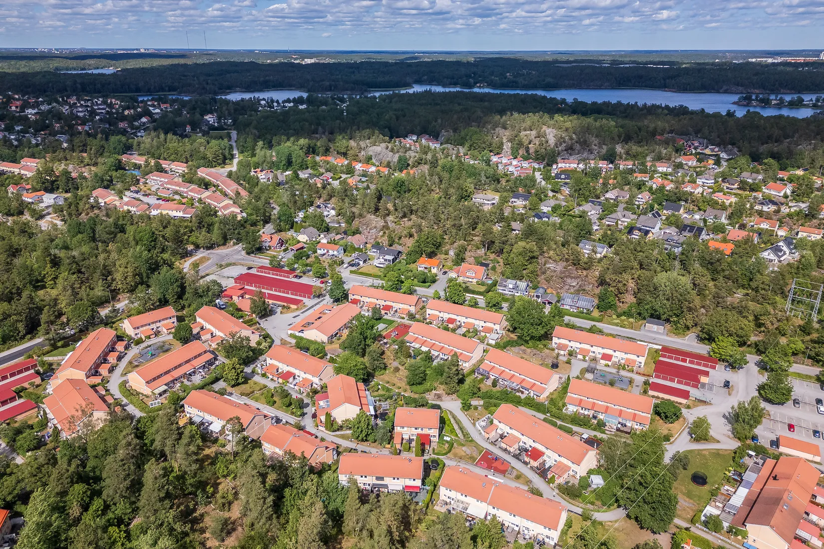 Radhus, Klangvägen 11, Skogås, Huddinge