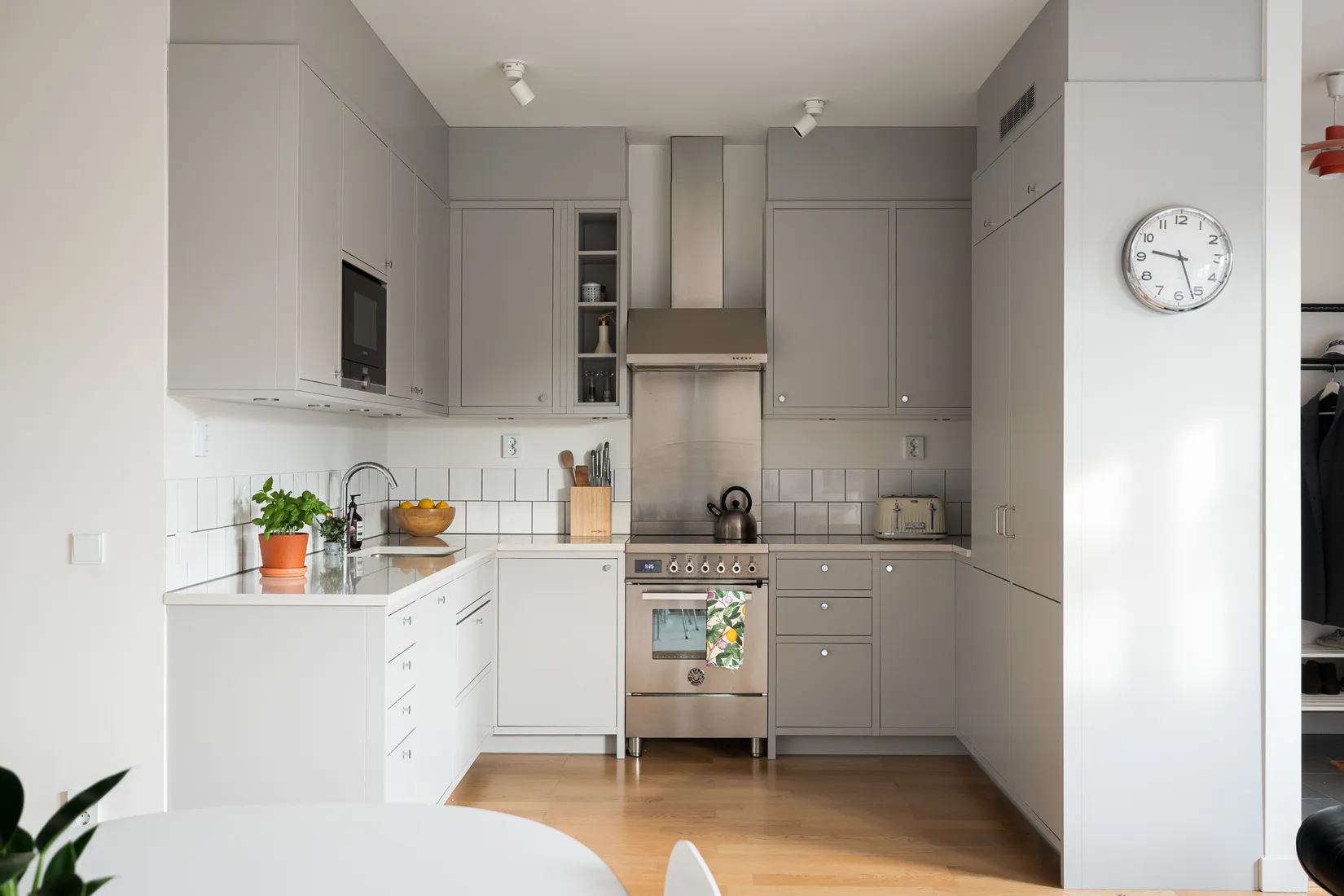 Radhus, Rådans gårdsväg 39, Silverdal, Sollentuna