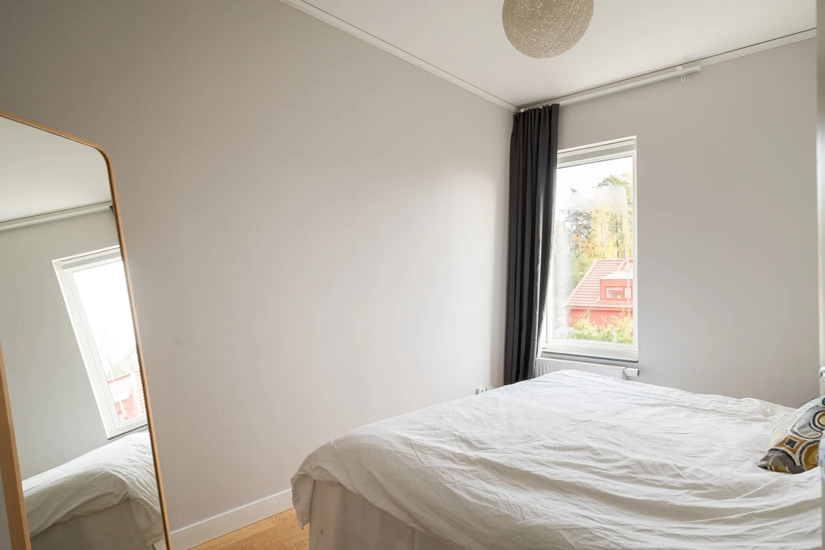 Radhus, Rådans gårdsväg 39, Silverdal, Sollentuna