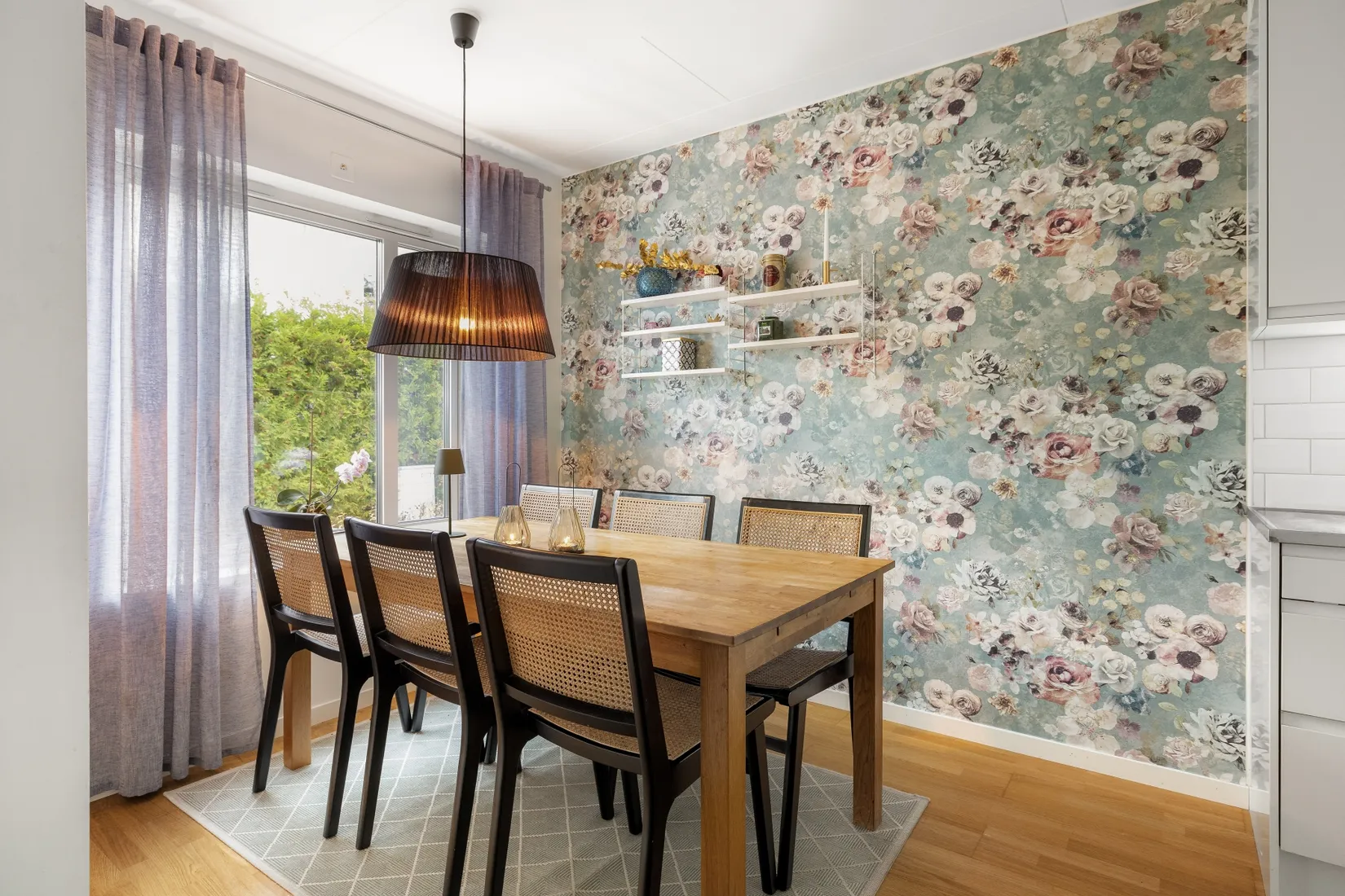Radhus, Norra Atriumvägen 32, Kvisslingby, Österåker