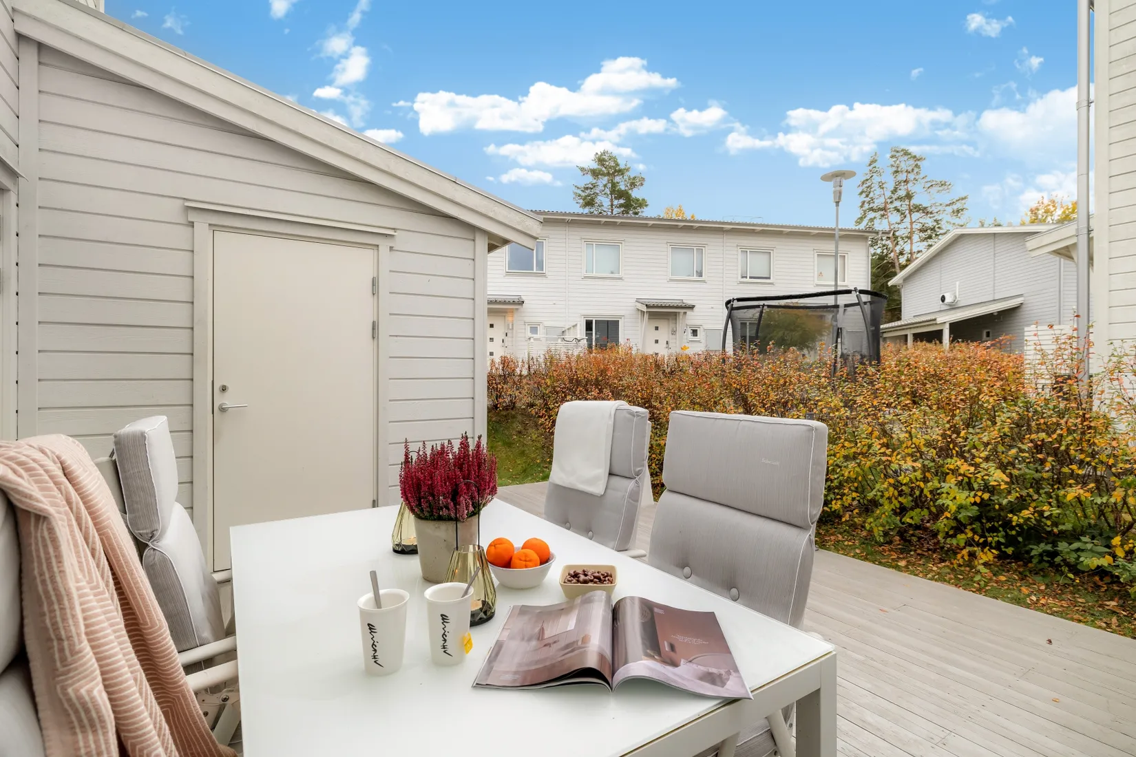 Radhus, Norra Atriumvägen 32, Kvisslingby, Österåker
