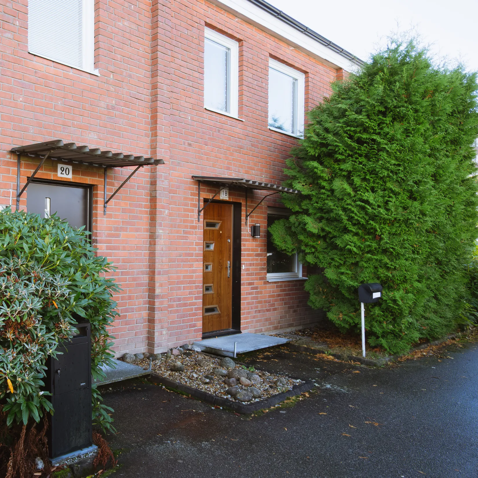 Villa, Liegatan 18, Hammarby, Västerås