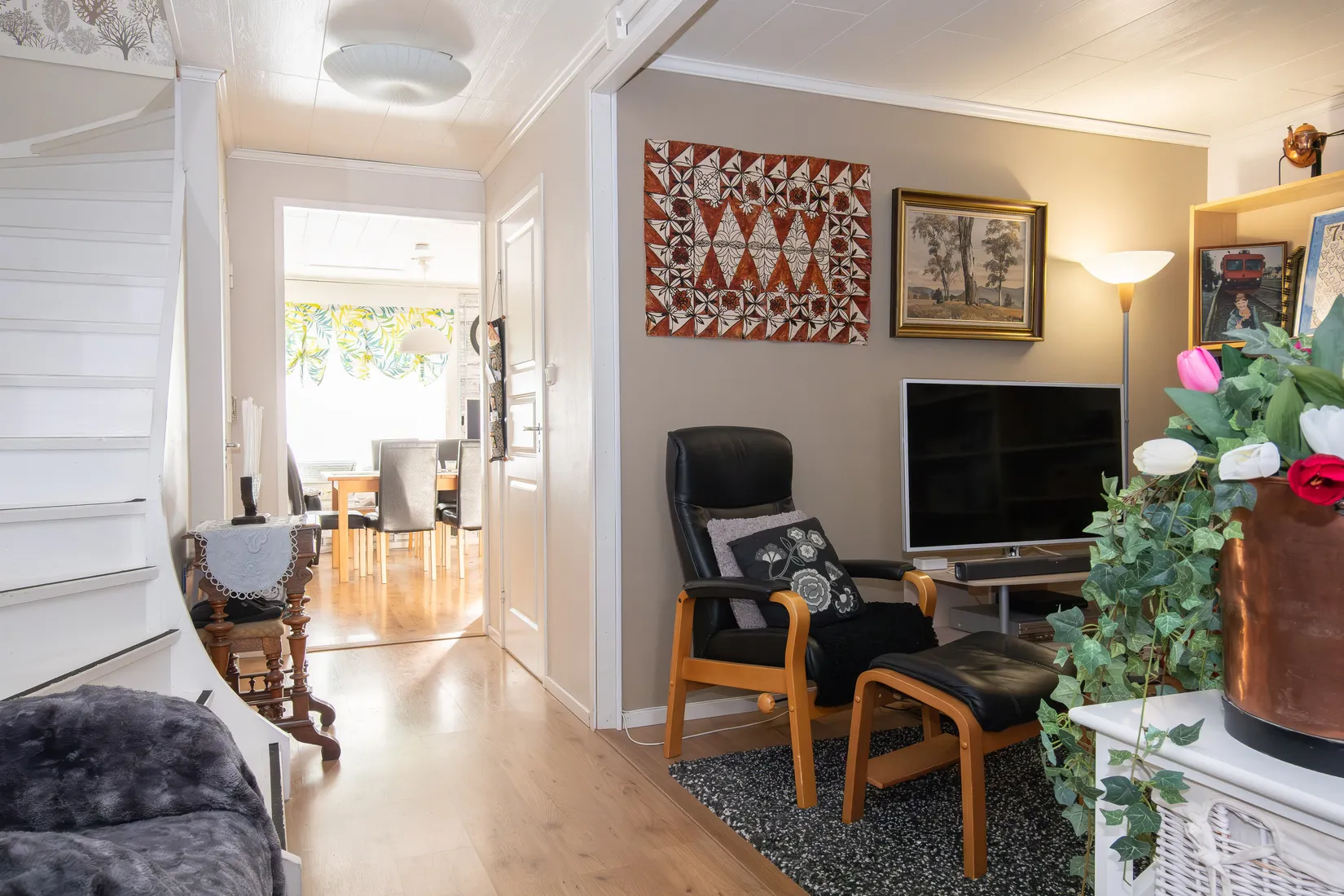 Villa, Liegatan 18, Hammarby, Västerås