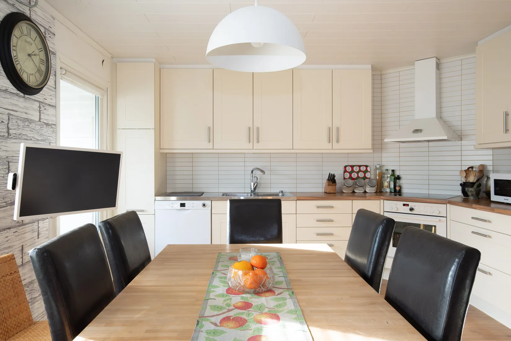 Villa, Liegatan 18, Hammarby, Västerås