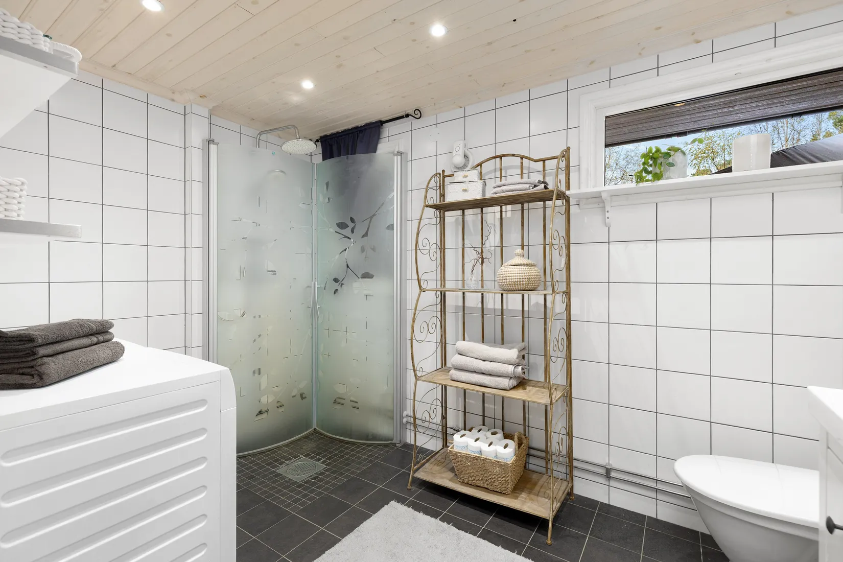 Villa, Lillskogsvändan 60A, Saltarö, Värmdö
