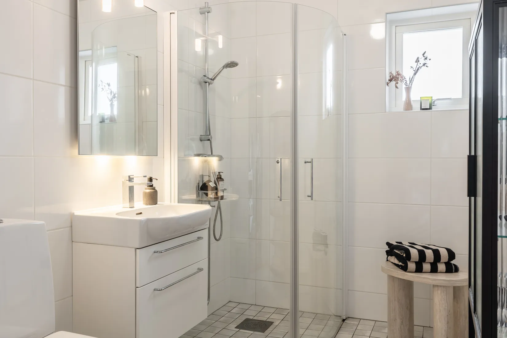 Radhus, Rud Höjden 107B, Hammarö