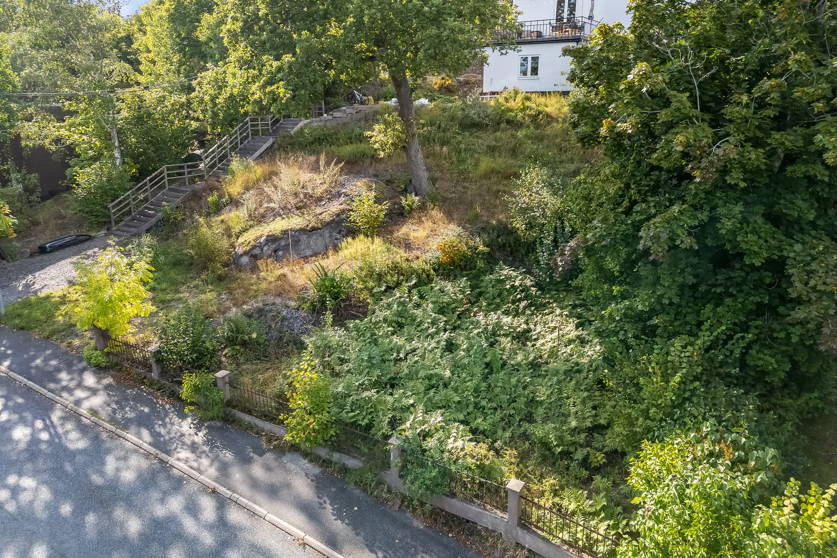 Tomt, Bridgevägen 7D, Huddinge