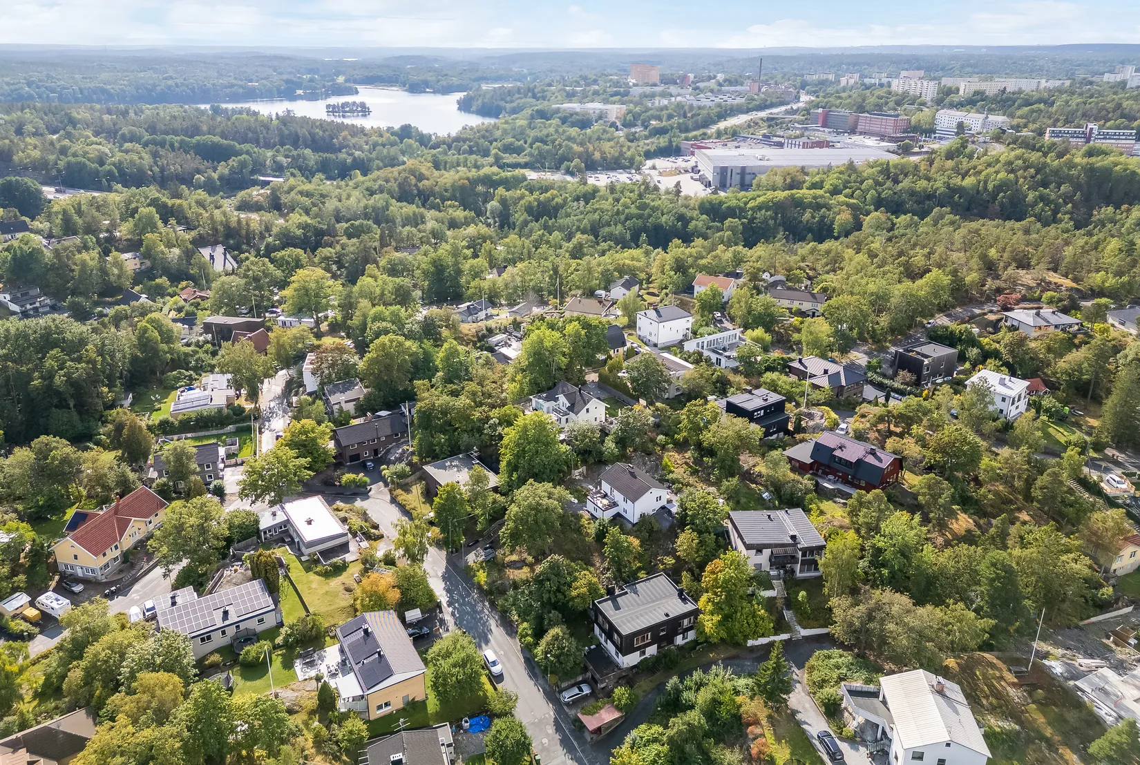Tomt, Bridgevägen 7D, Huddinge