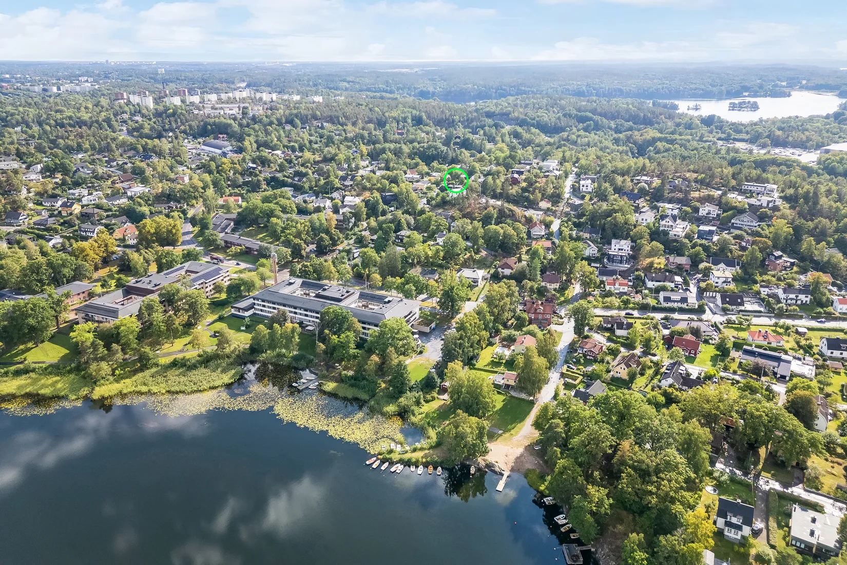 Tomt, Bridgevägen 7D, Huddinge