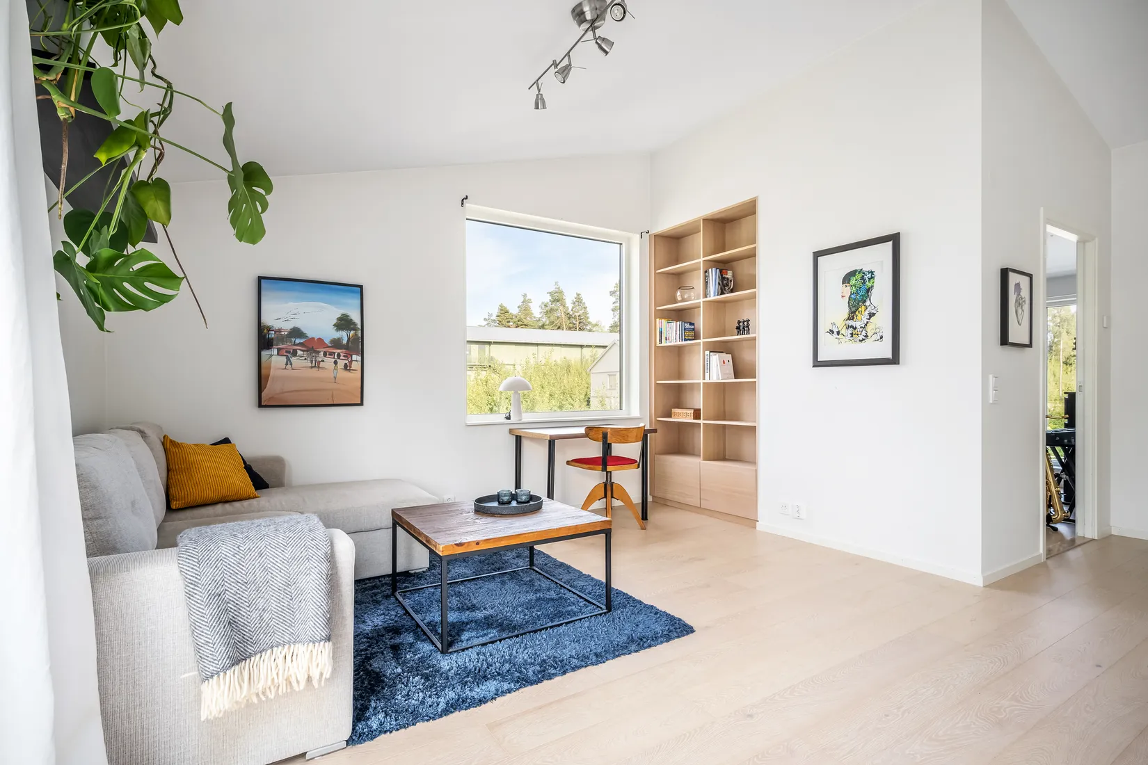 Radhus, Lunnarevägen 27C, Länna, Huddinge