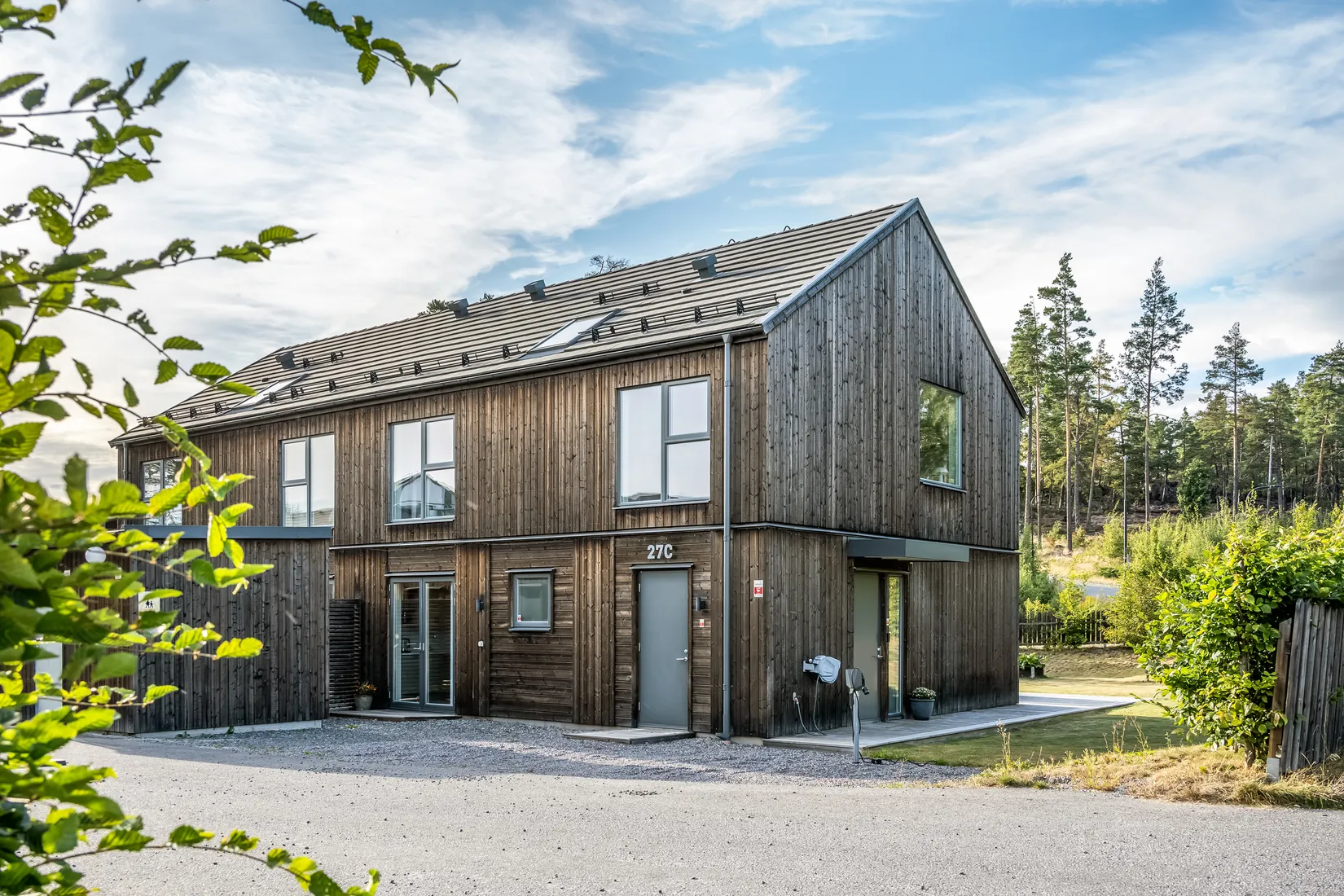Radhus, Lunnarevägen 27C, Länna, Huddinge