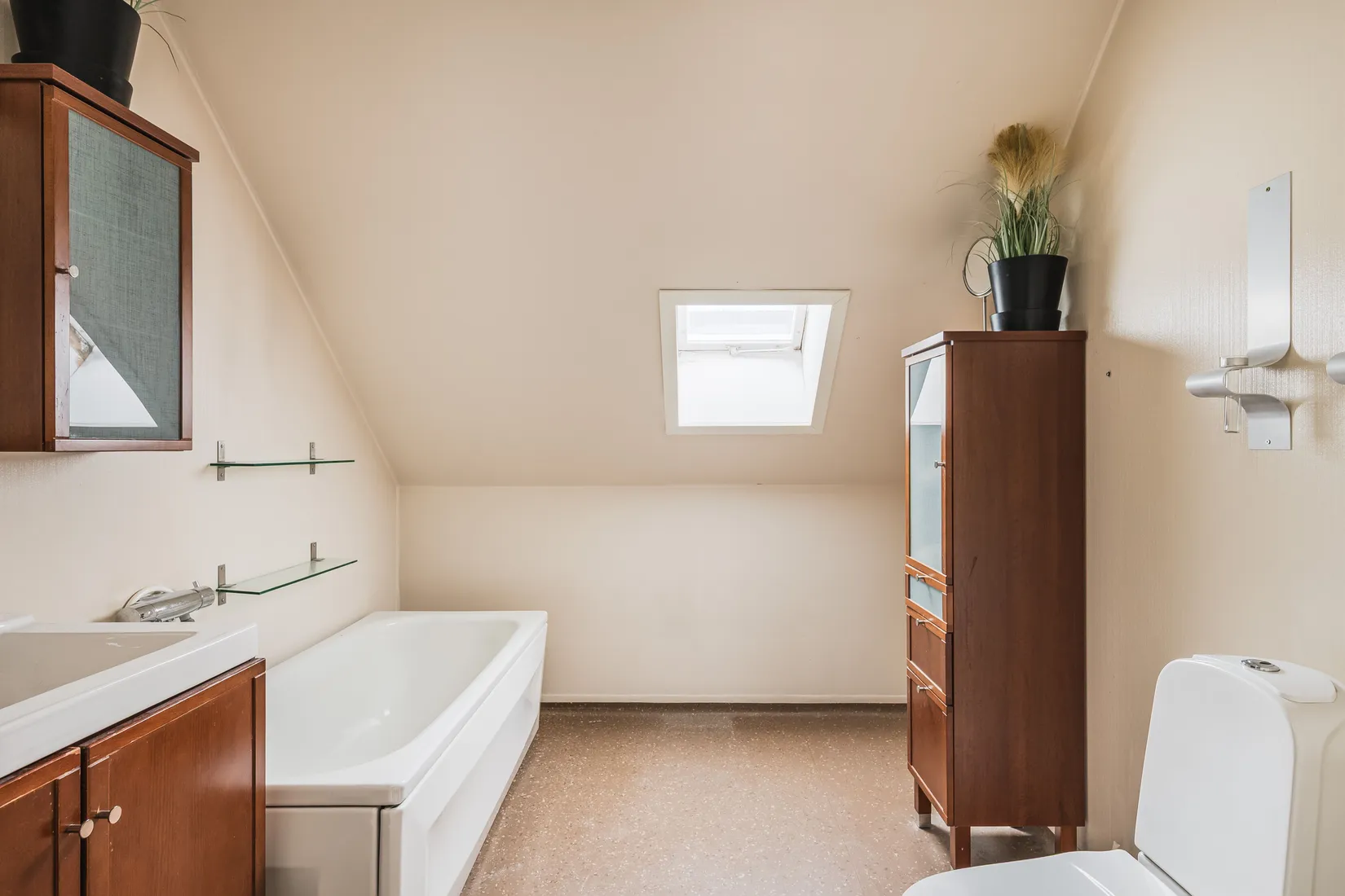 Villa, Skonertvägen 5, Alnö, Sundsvall