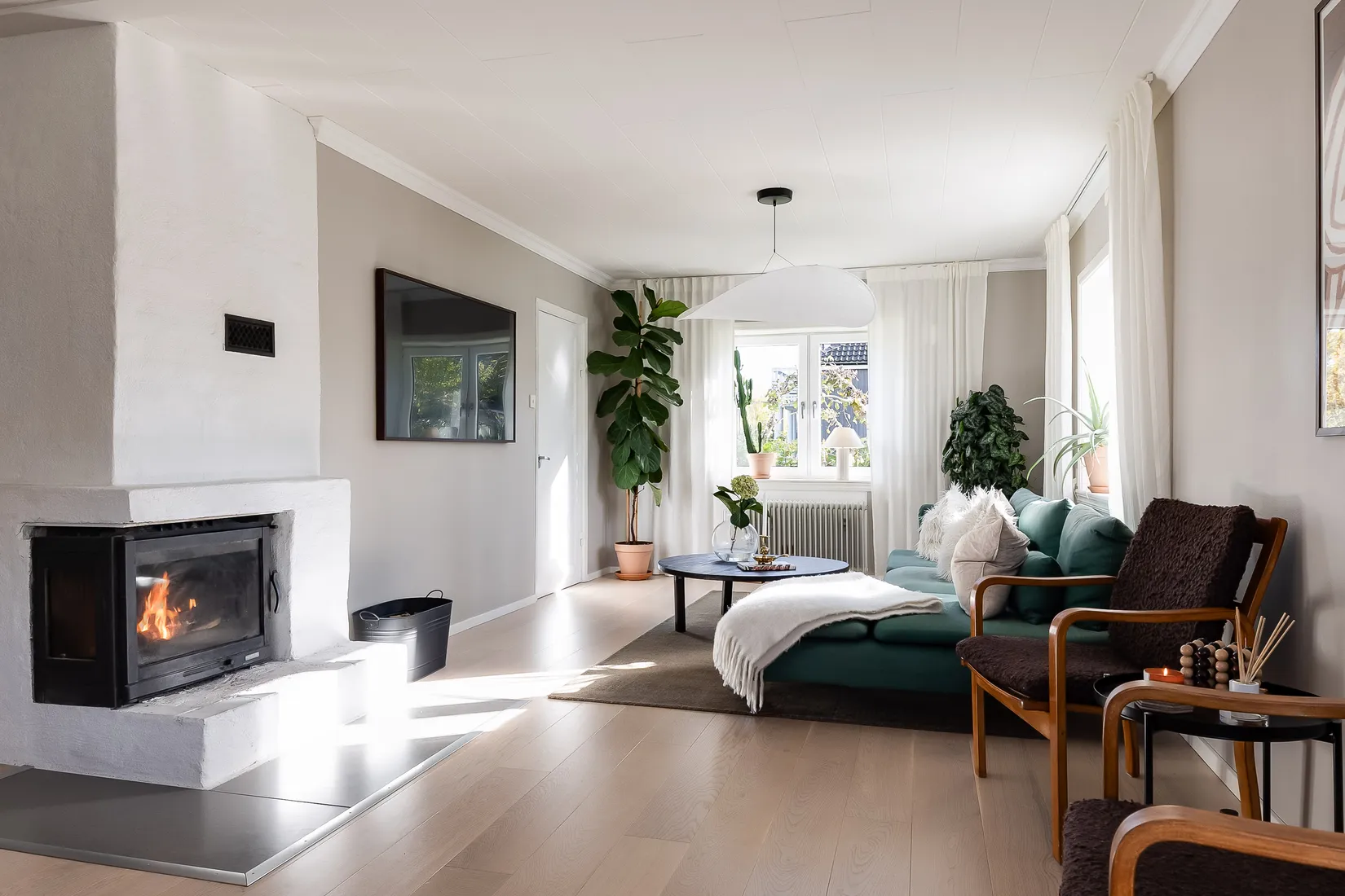 Villa, Gamla Hjälmarvägen 10, Ekeby-Almby, Örebro