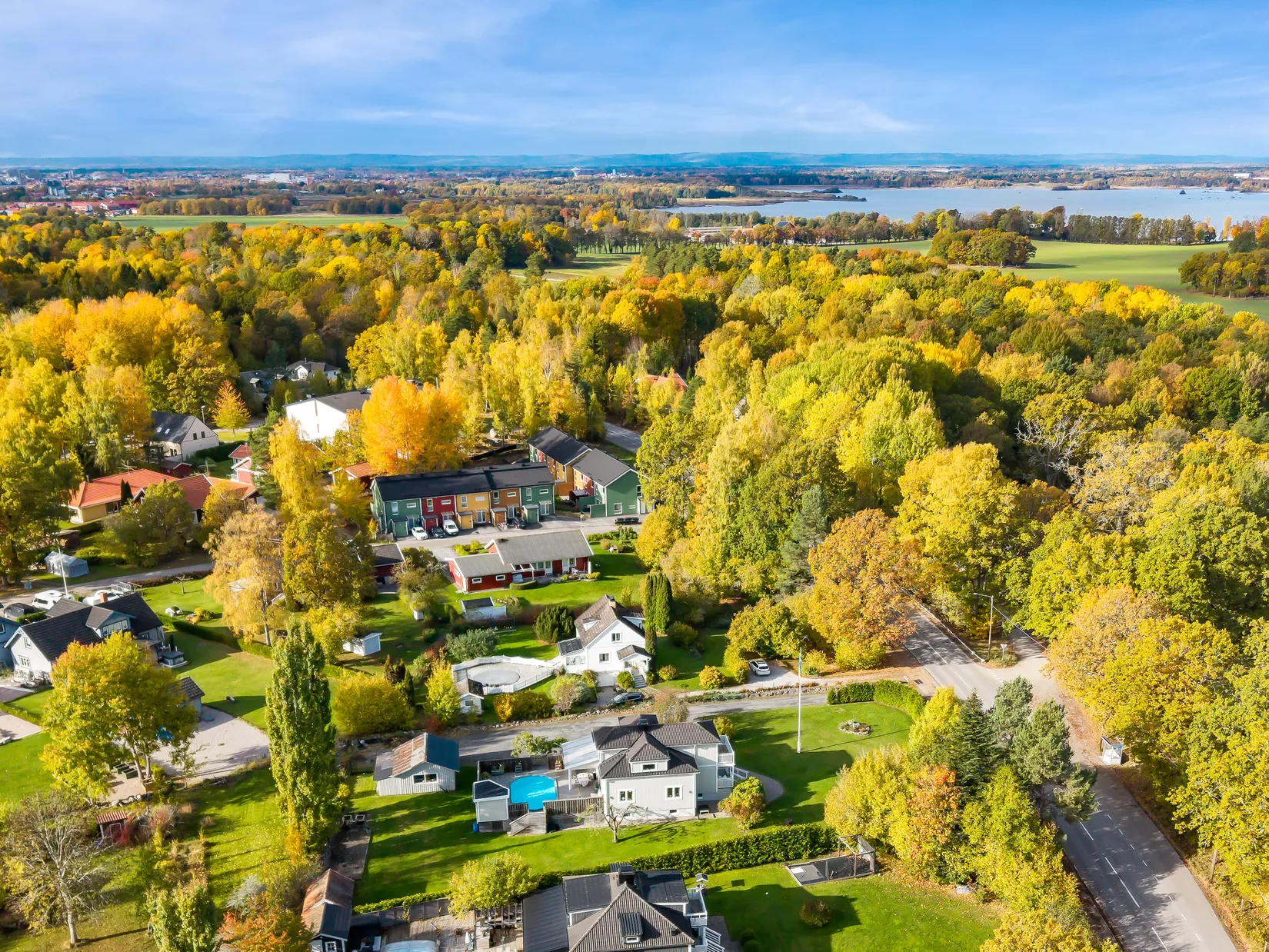 Villa, Gamla Hjälmarvägen 10, Ekeby-Almby, Örebro