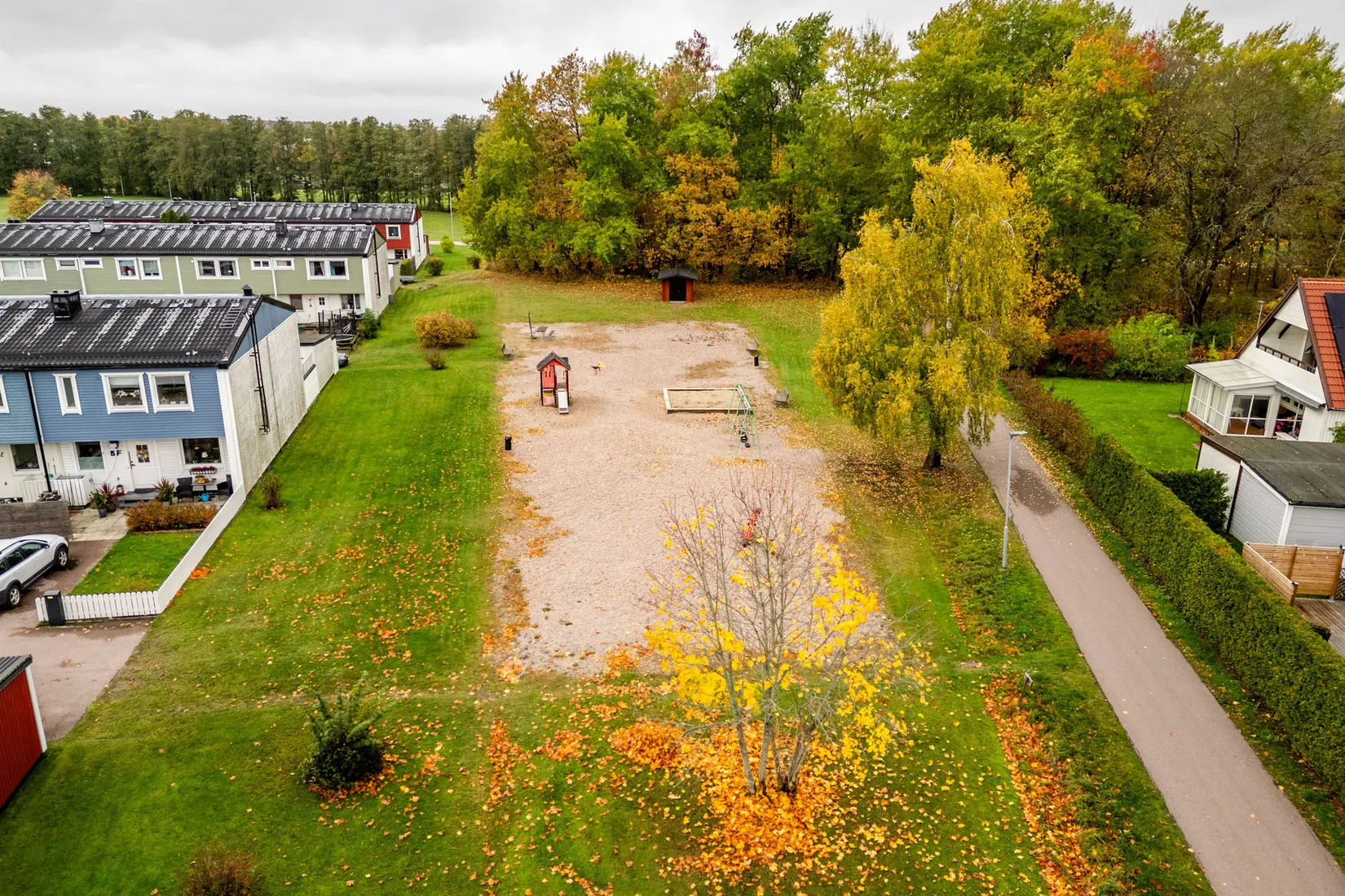 Radhus, Ringensons väg 6A, Johannisdal, Köping