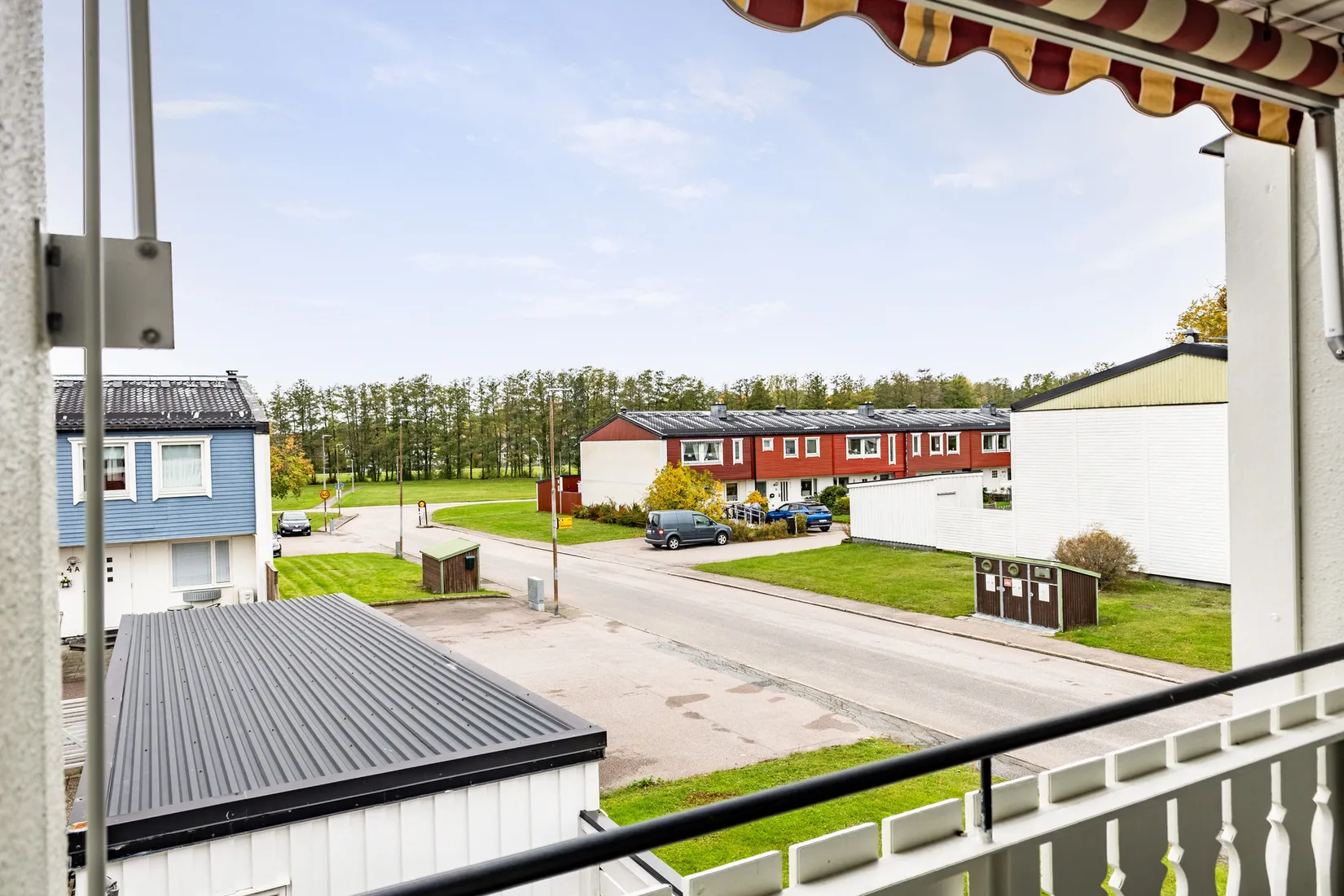 Radhus, Ringensons väg 6A, Johannisdal, Köping