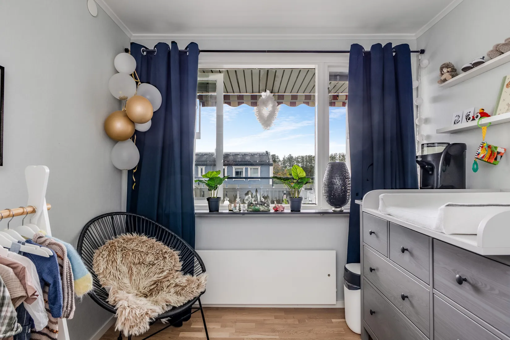 Radhus, Ringensons väg 6A, Johannisdal, Köping