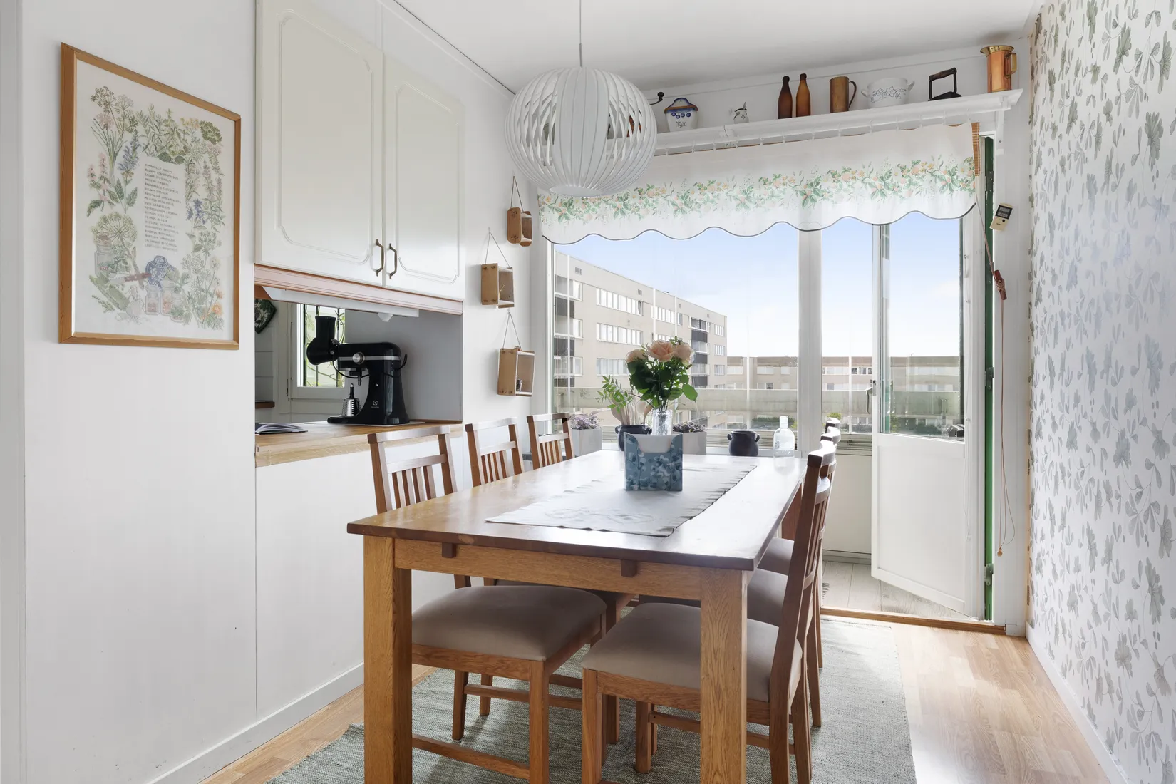 Bostadsrätt, Lötsjövägen 13 Lgh 1301, Hallonbergen, Sundbyberg