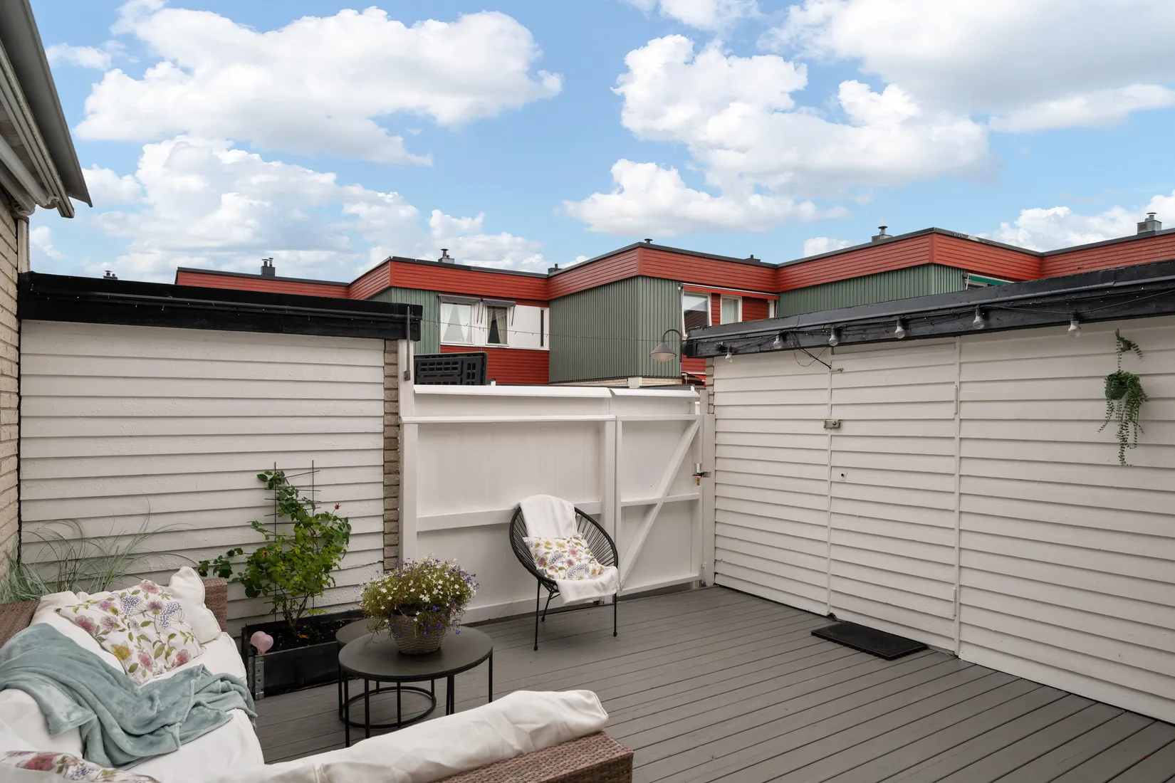 Radhus, Linvägen 21, Väsby, Ekerö