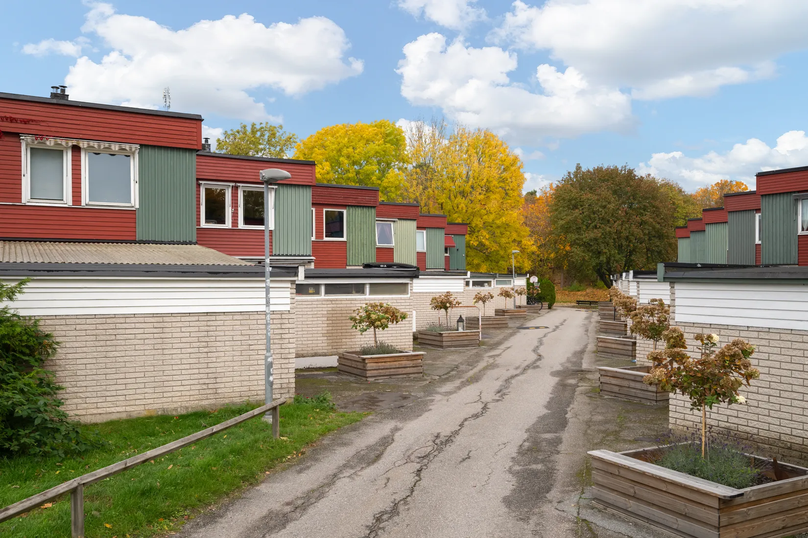 Radhus, Linvägen 21, Väsby, Ekerö