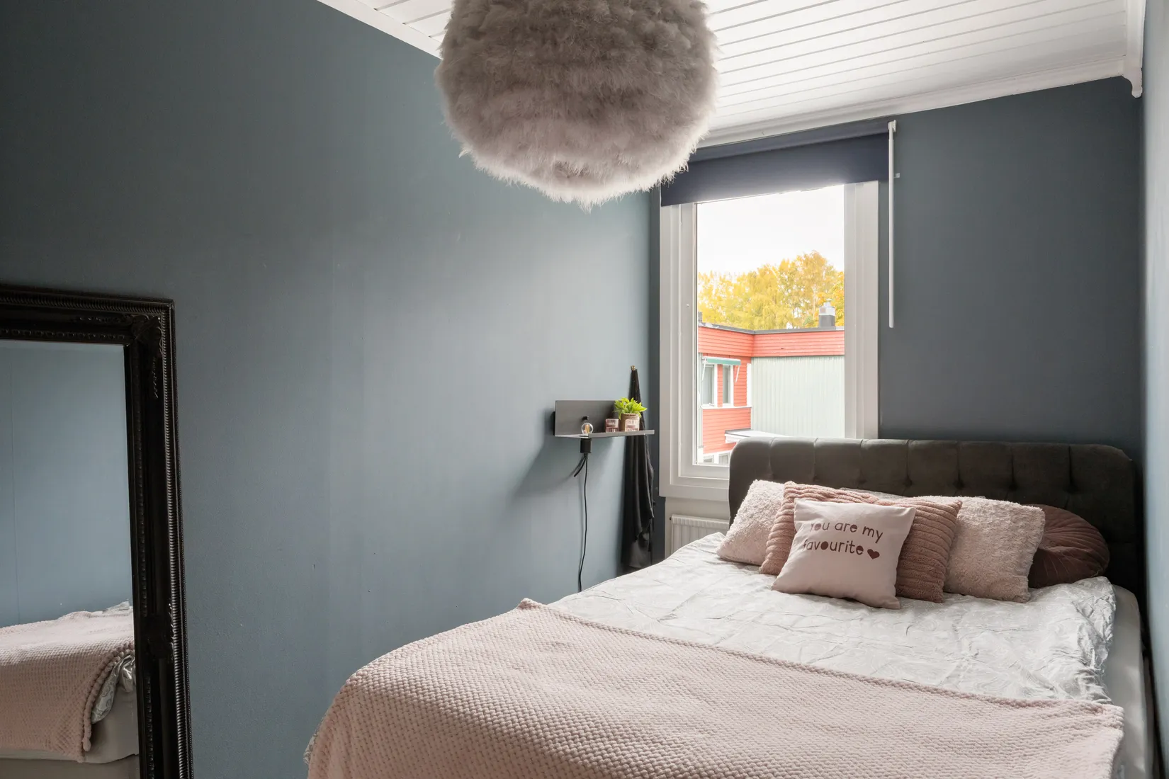 Radhus, Linvägen 21, Väsby, Ekerö