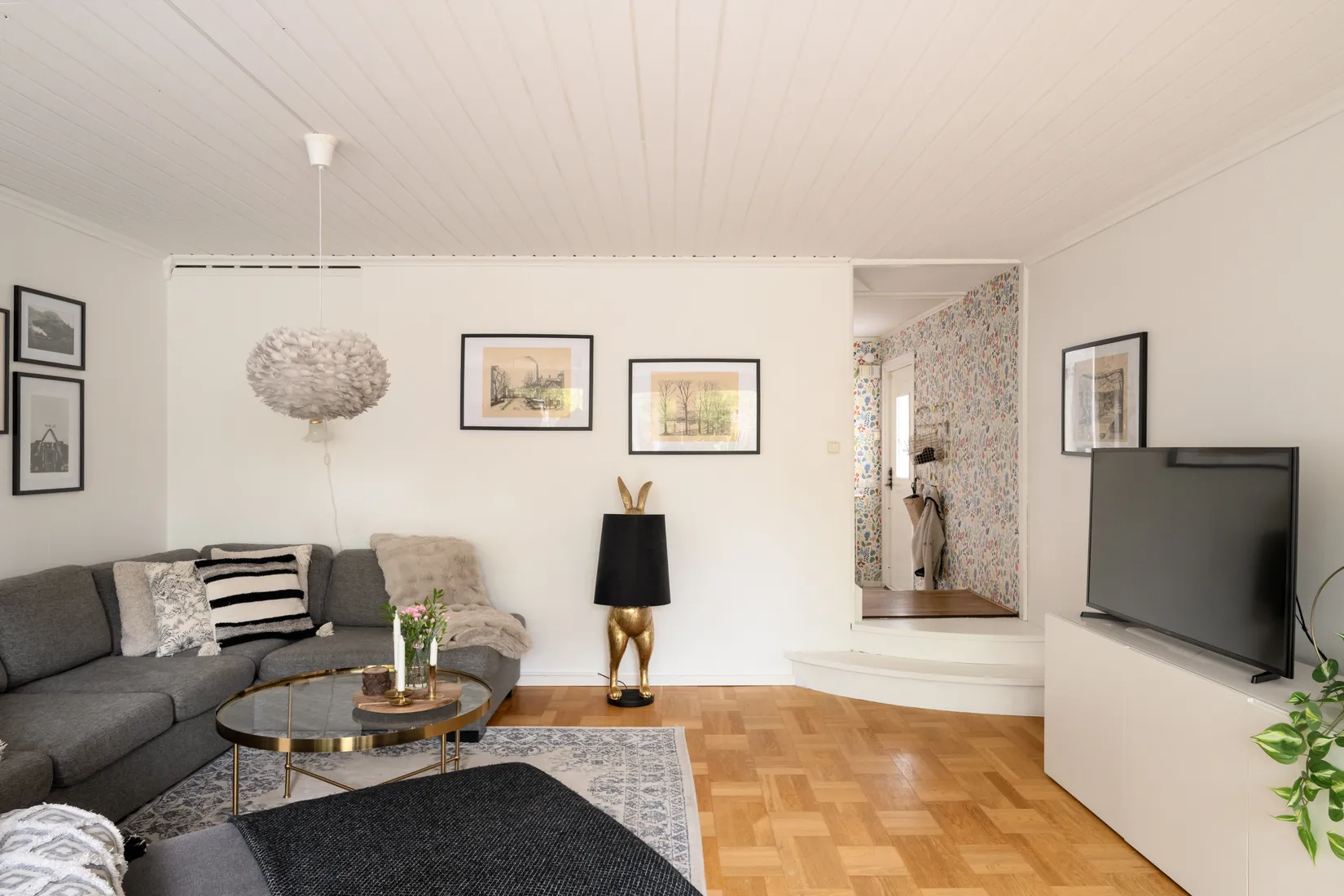 Radhus, Linvägen 21, Väsby, Ekerö