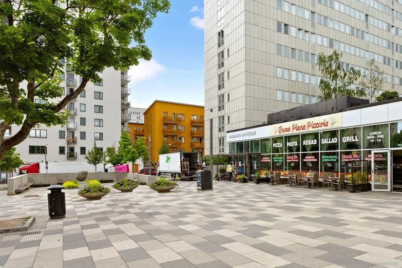 Bostadsrätt, Råcksta Gårdsväg 28, Råcksta, Stockholm