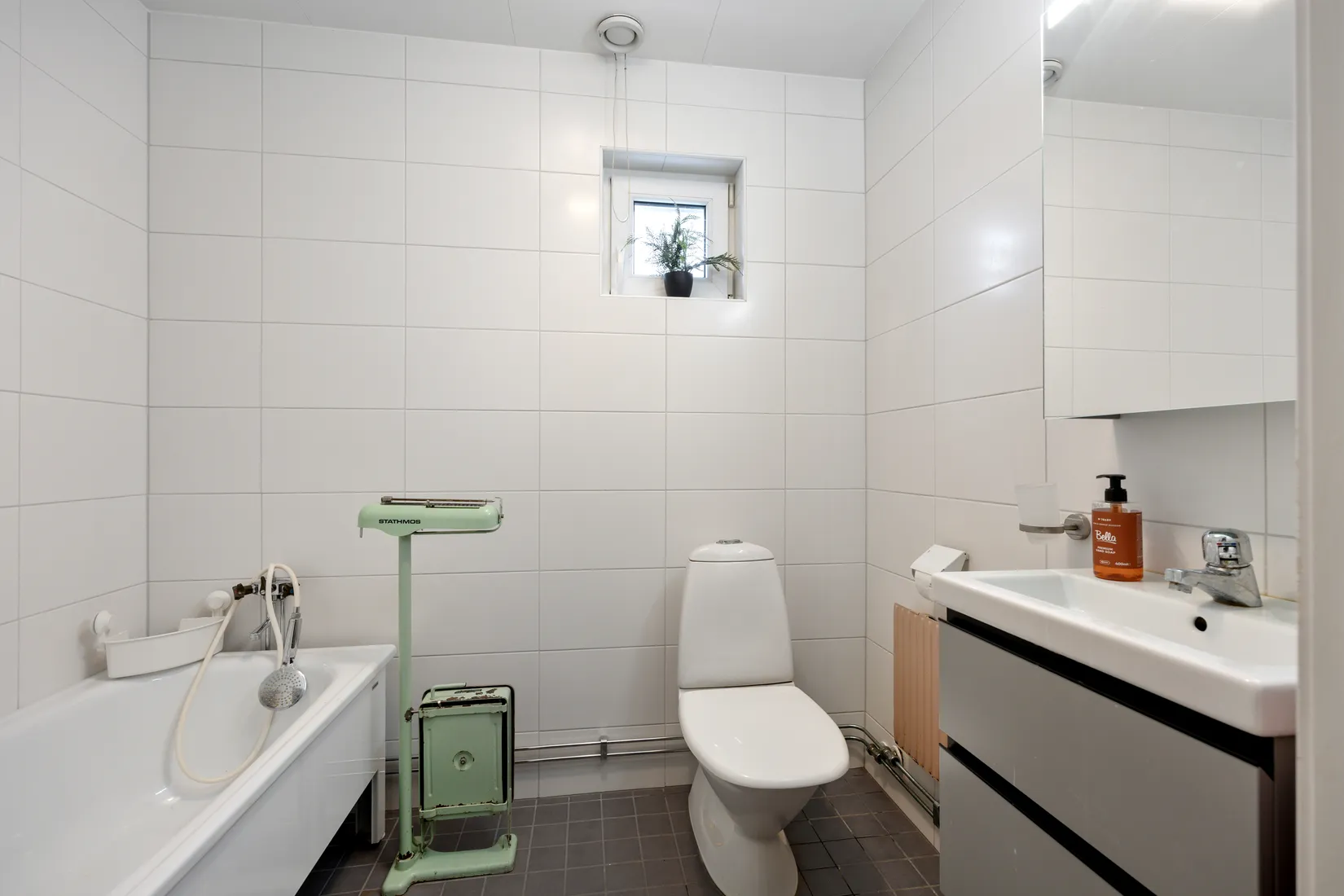 Radhus, Folksångsgatan 174, Kastanjegården, Malmö