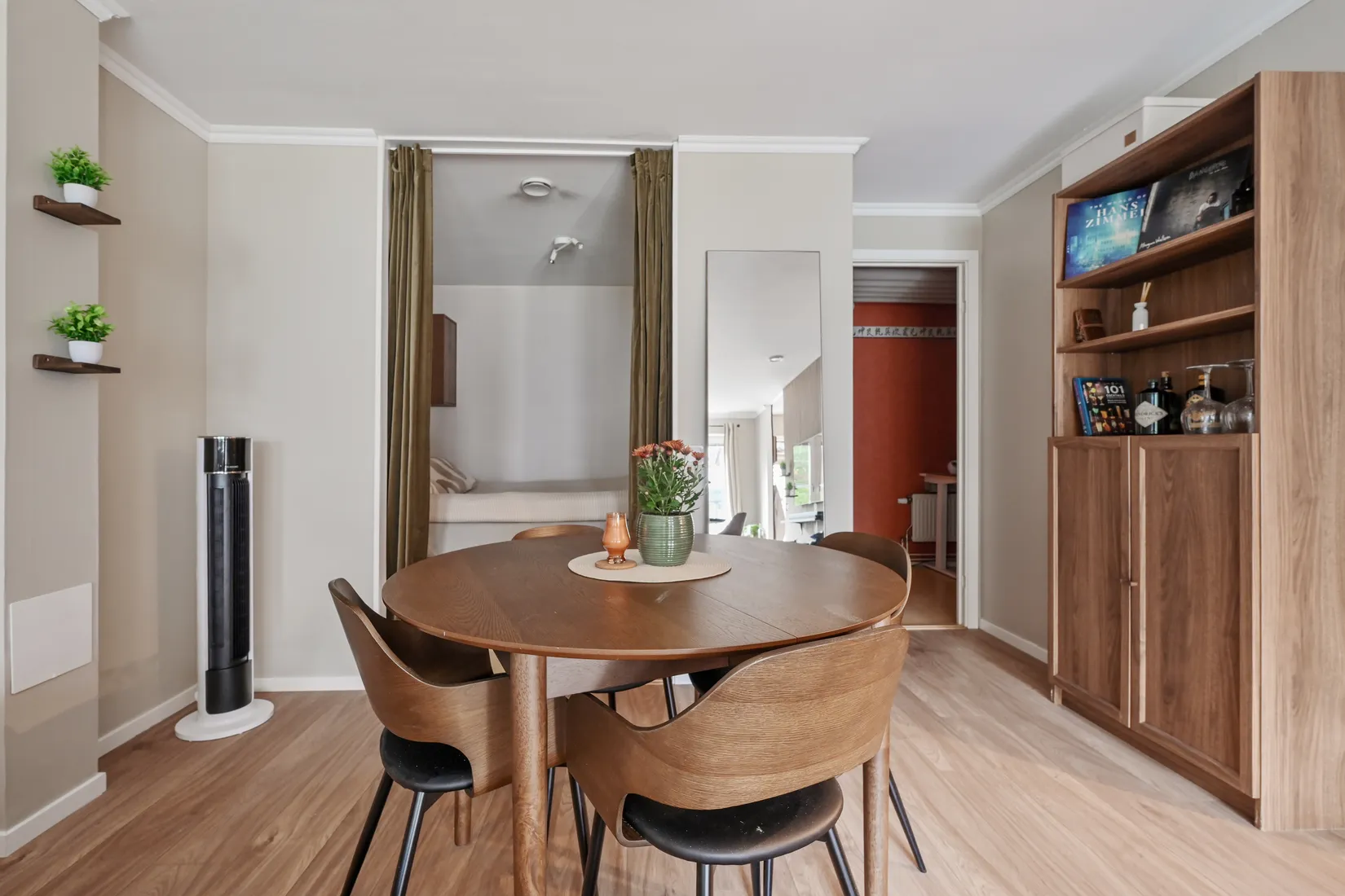 Bostadsrätt, Stationsgatan 23 B, entréplan, Märsta Centralt, Sigtuna