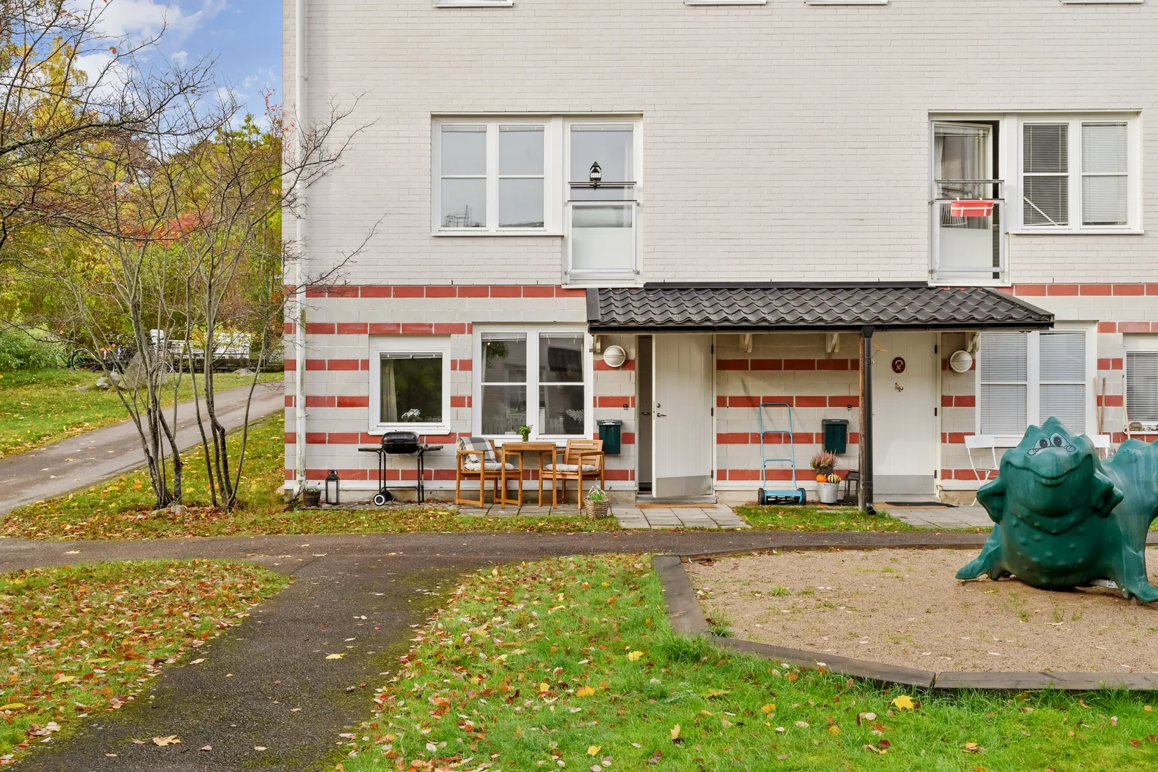 Bostadsrätt, Stationsgatan 23 B, entréplan, Märsta Centralt, Sigtuna