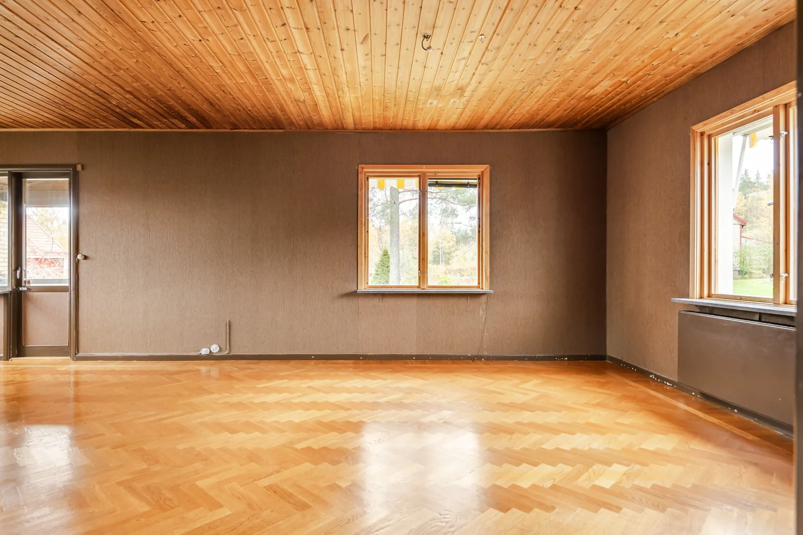 Villa, Rödfärgsvägen 10, Centralt, Daglöstäkten, Falun
