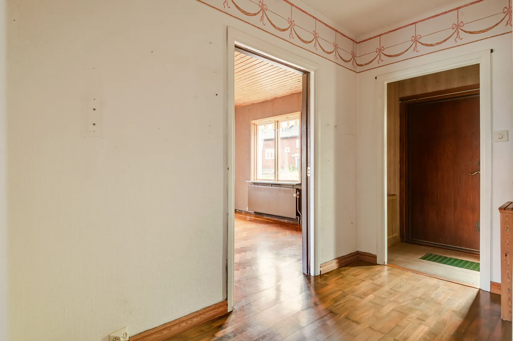 Villa, Rödfärgsvägen 10, Centralt, Daglöstäkten, Falun